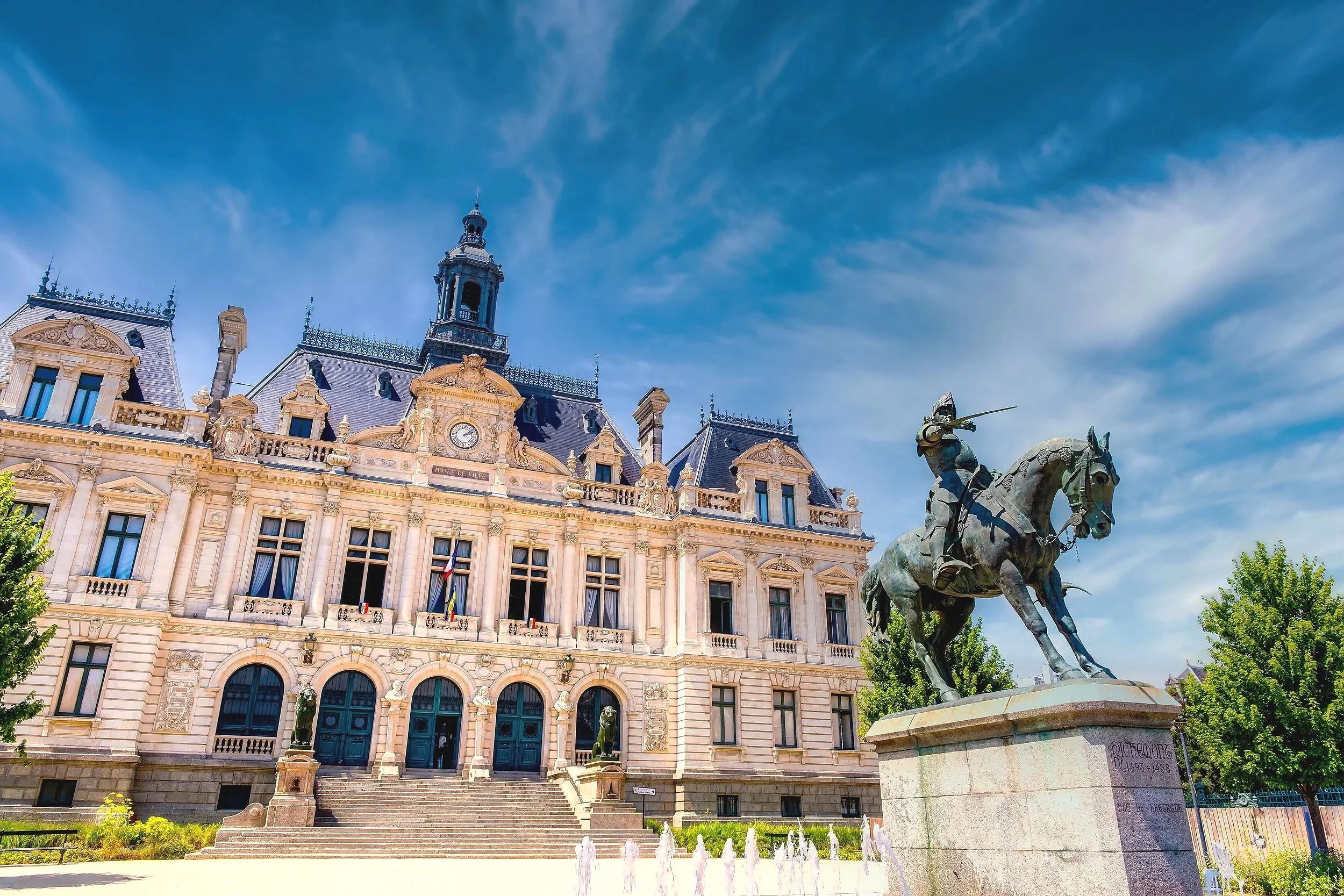 Hotel De Ville. Built in the Renaissance Revival style, this building with its impressive equestrian monument dedicated to the Arthur III, Duke of Brittany, sits in the mediaeval walled city of Vannes