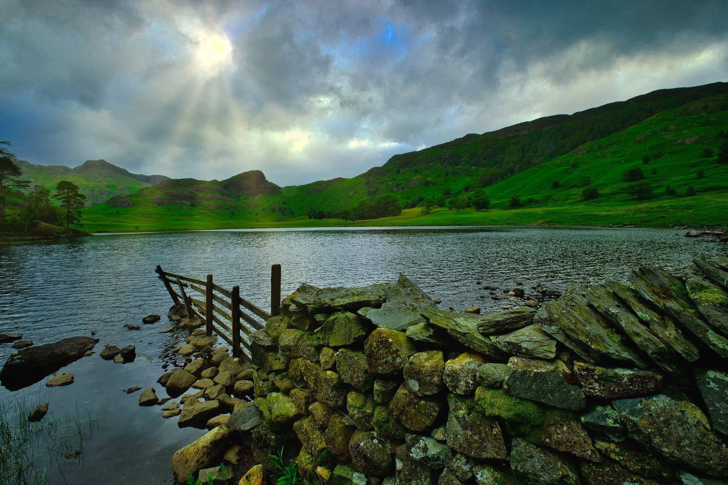 Blea Tarn Sunlight - video card