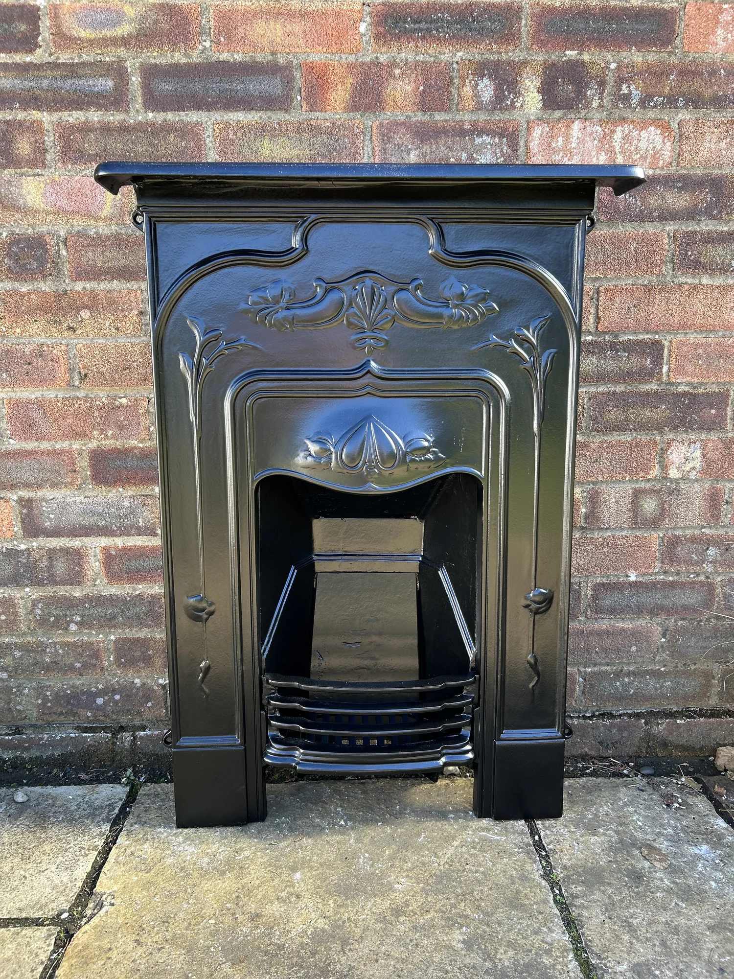 Vintage Cast Iron Fireplaces 