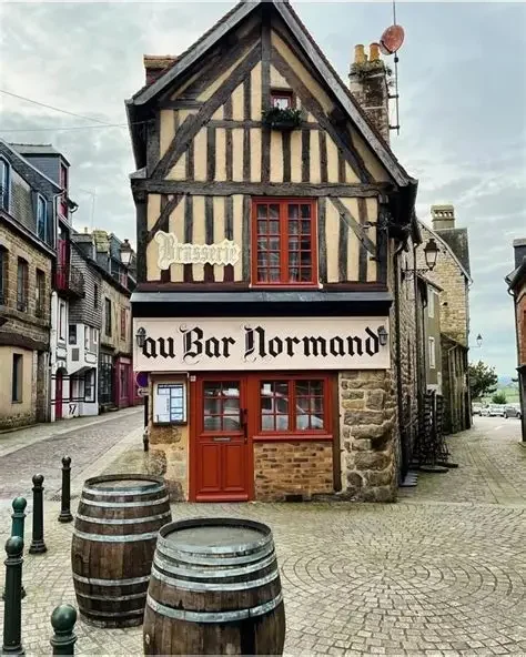 Your must-stop for refreshment!