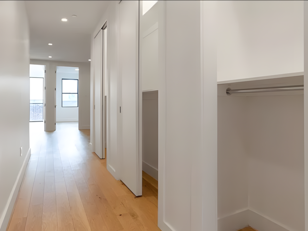 174 1st Ave Hallway.png