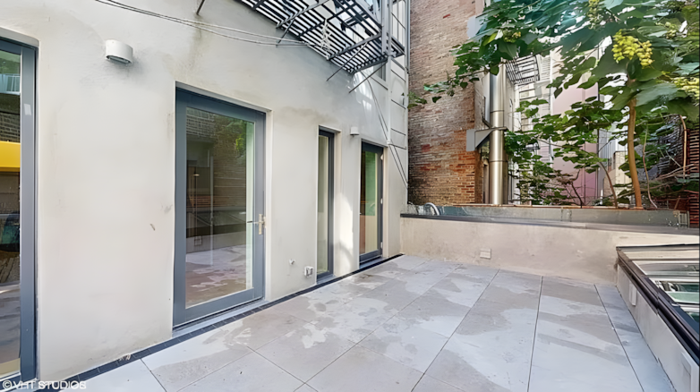 178 Spring St Terrace.png