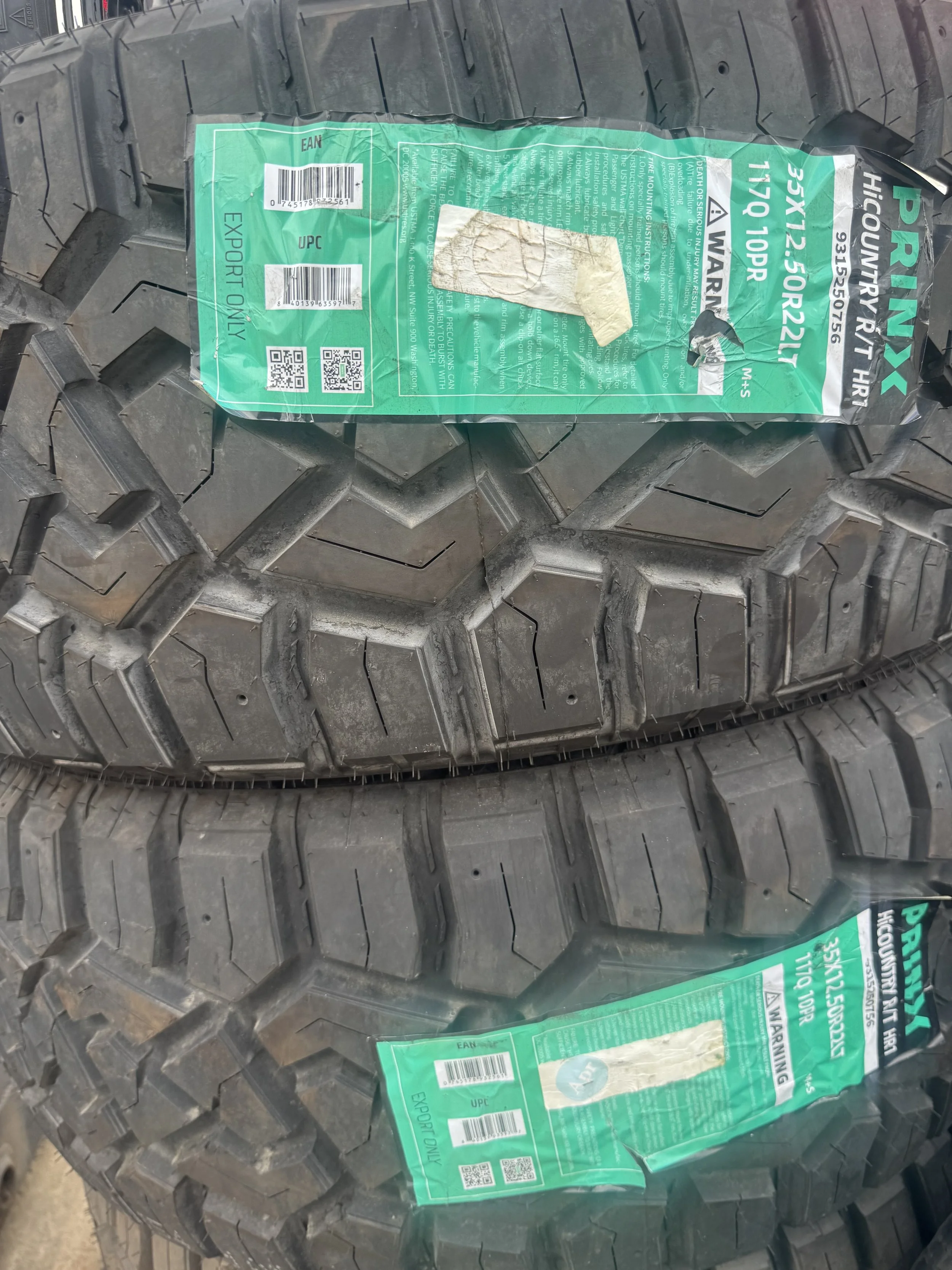 35X12.50R22 R/T NEW TIRE