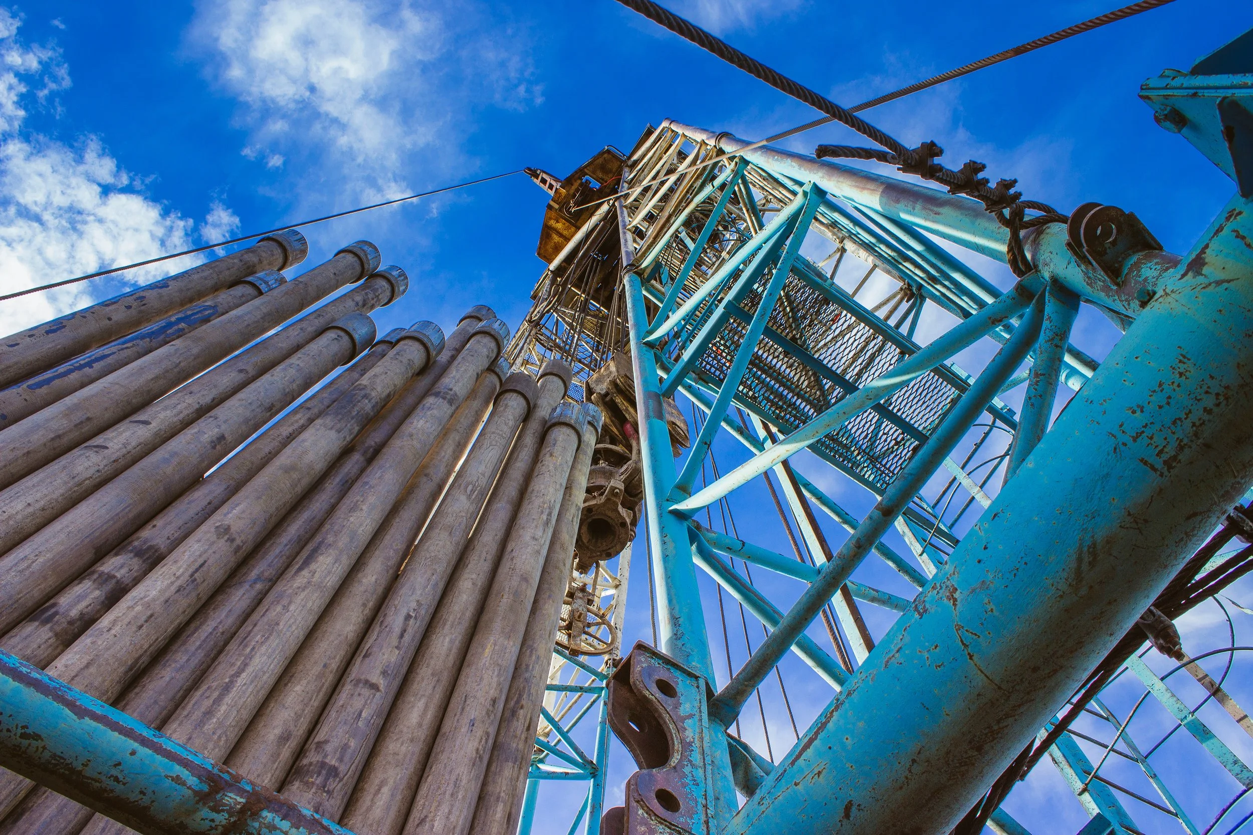 Oil drilling rig