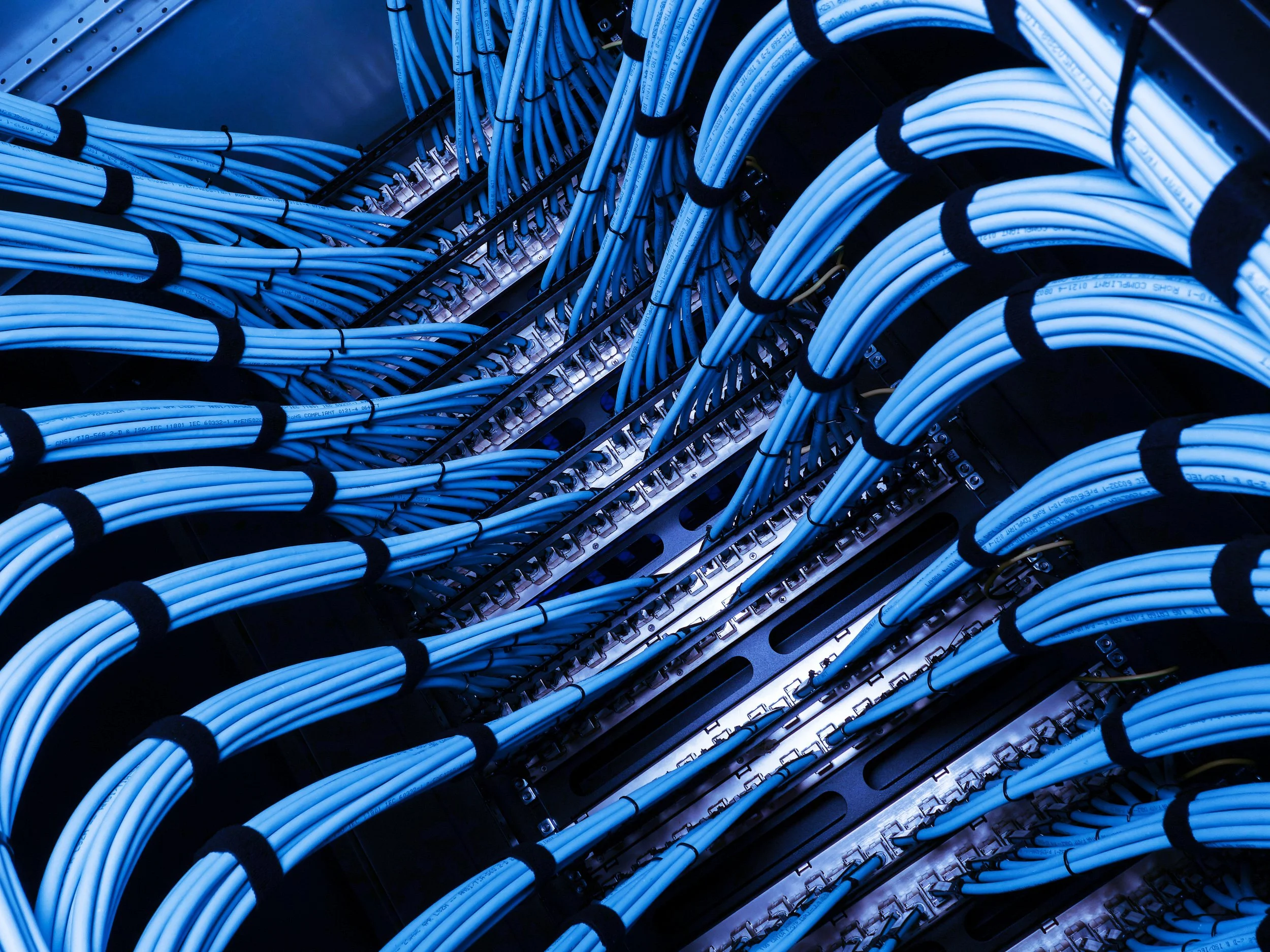 Wires for data center