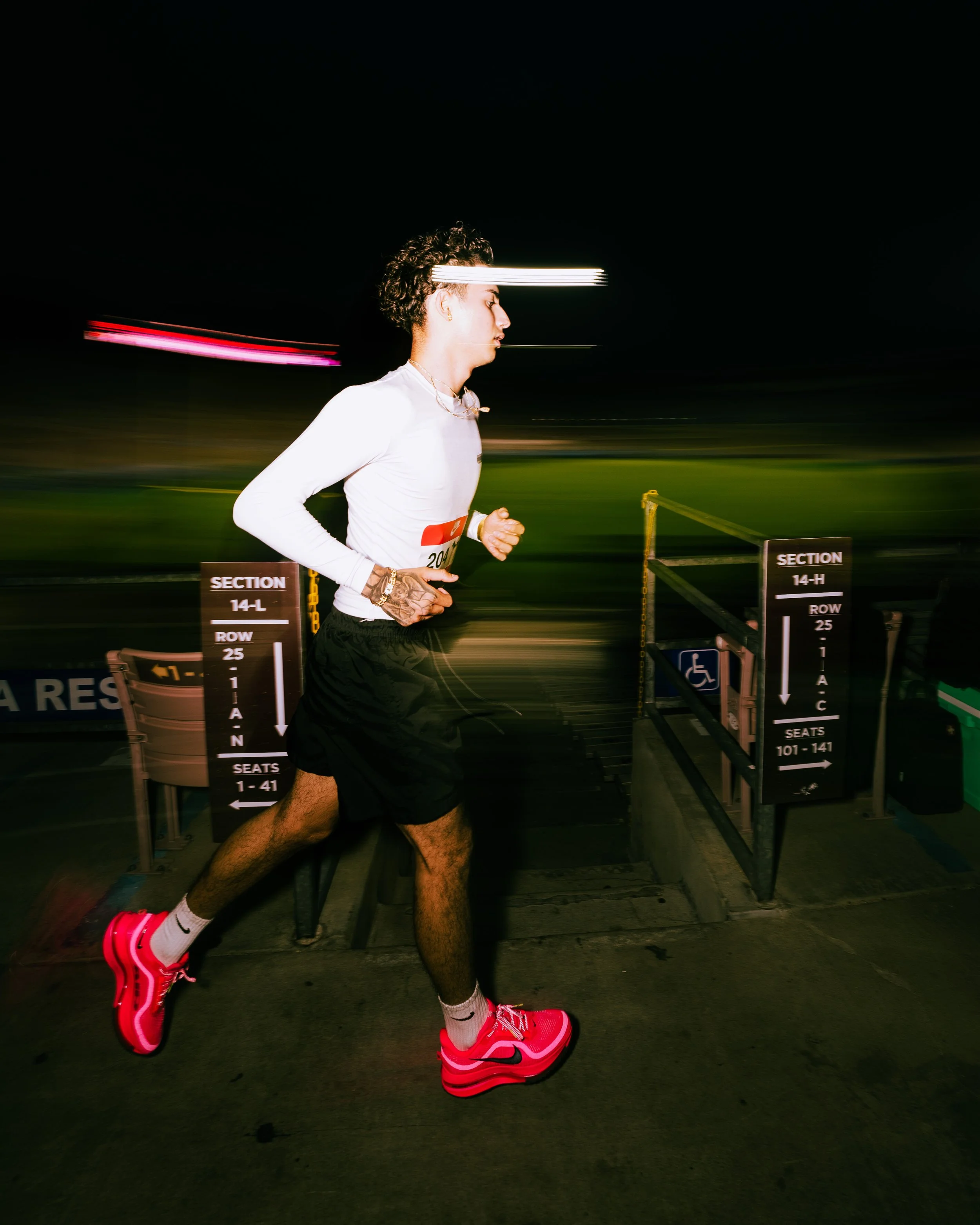 NIKE_RUN_PublicHouseCreatives_v1_MG-48.jpg