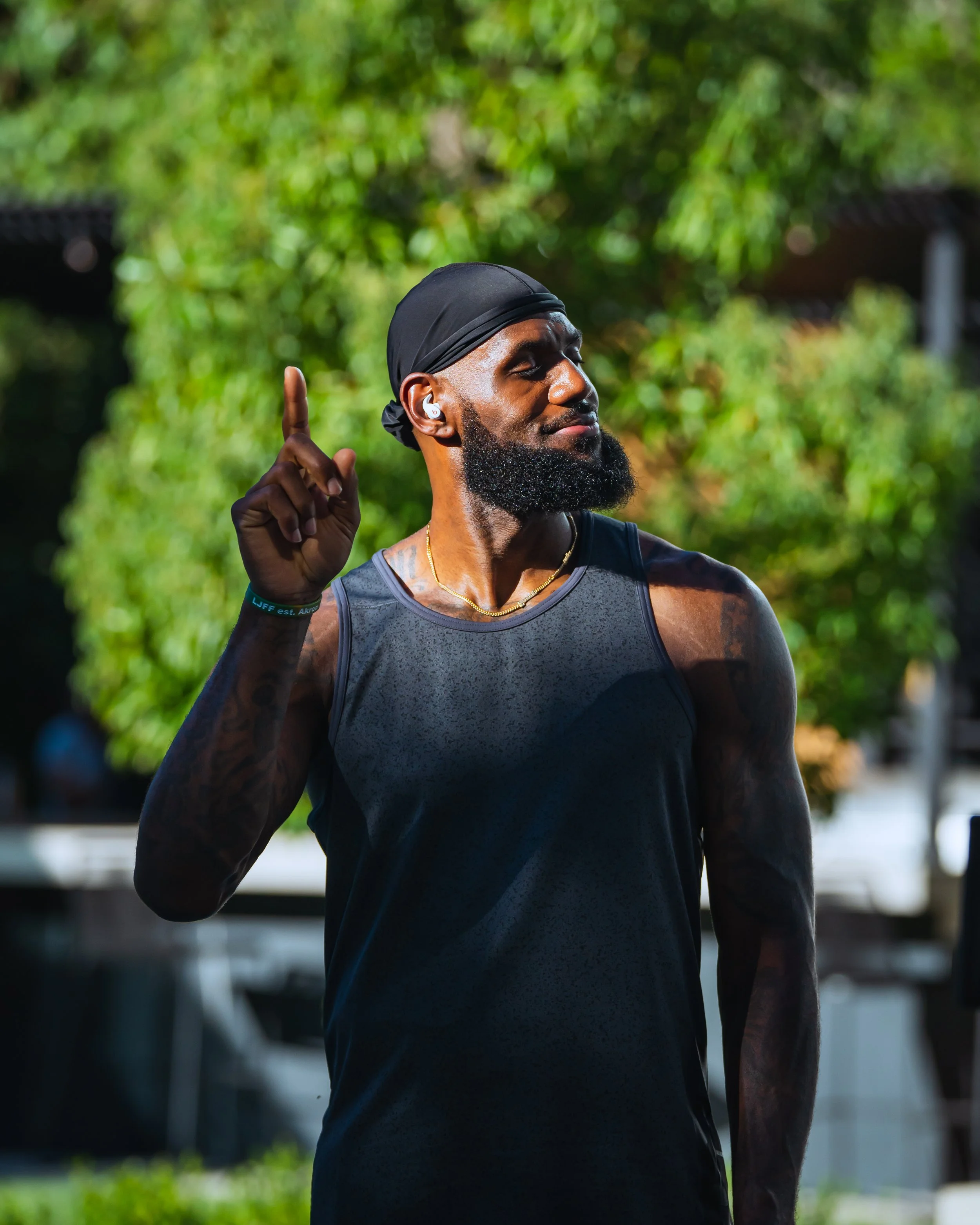 BEATS_BronxBronny_Selects_HighRes_vPORT_MG-15.jpg