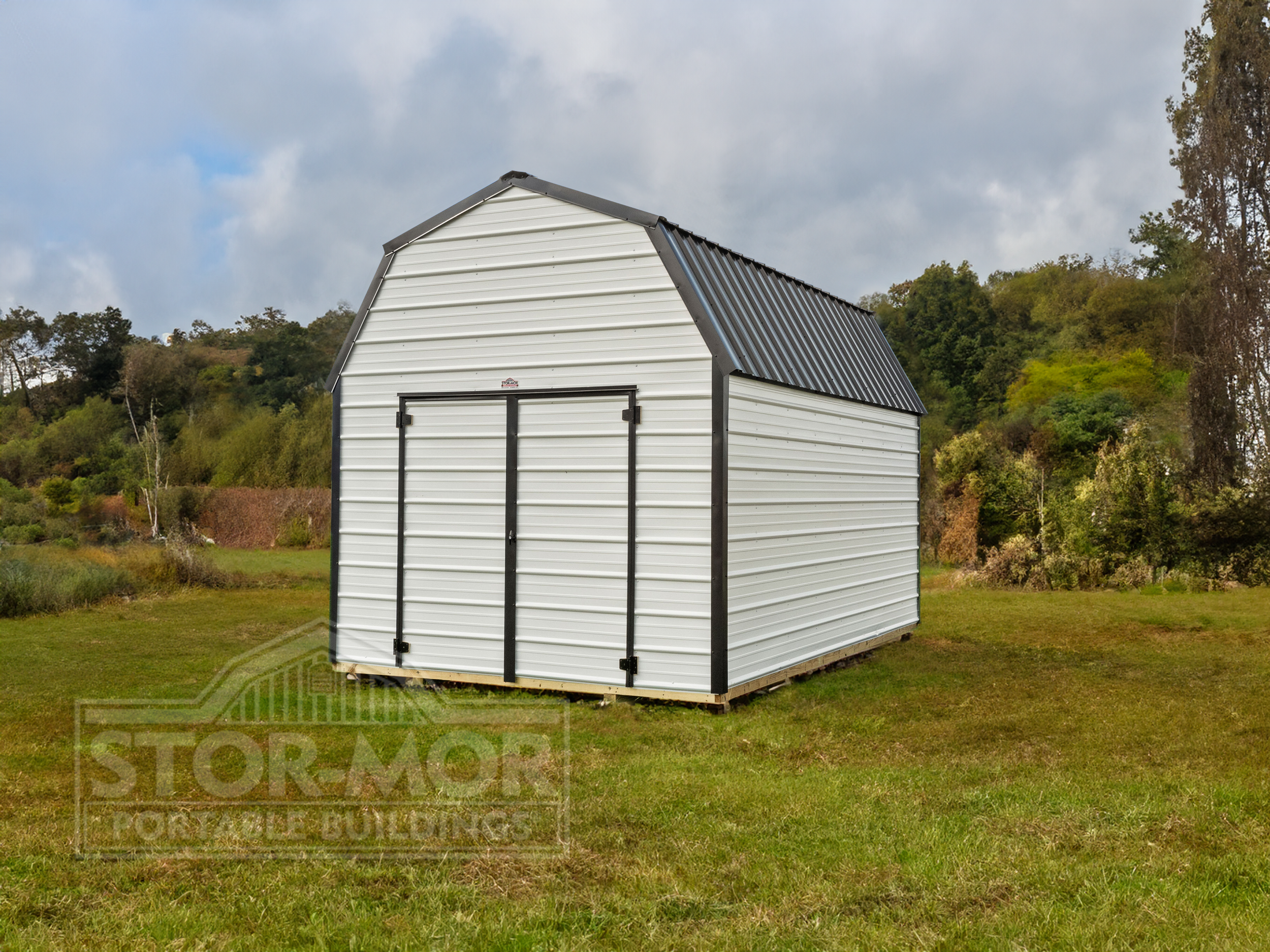 METAL LOFTED BARN