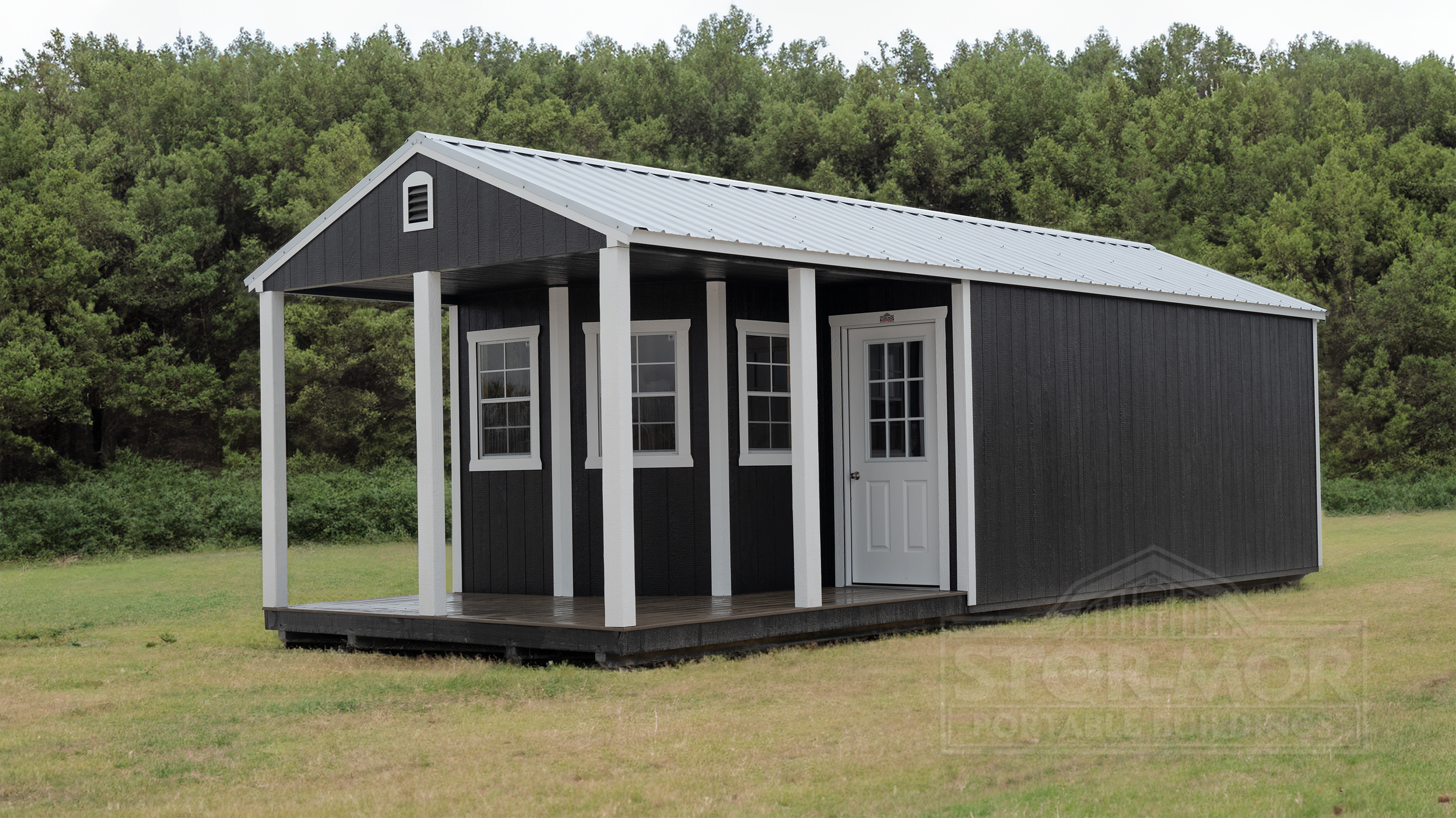 DELUXE CABIN