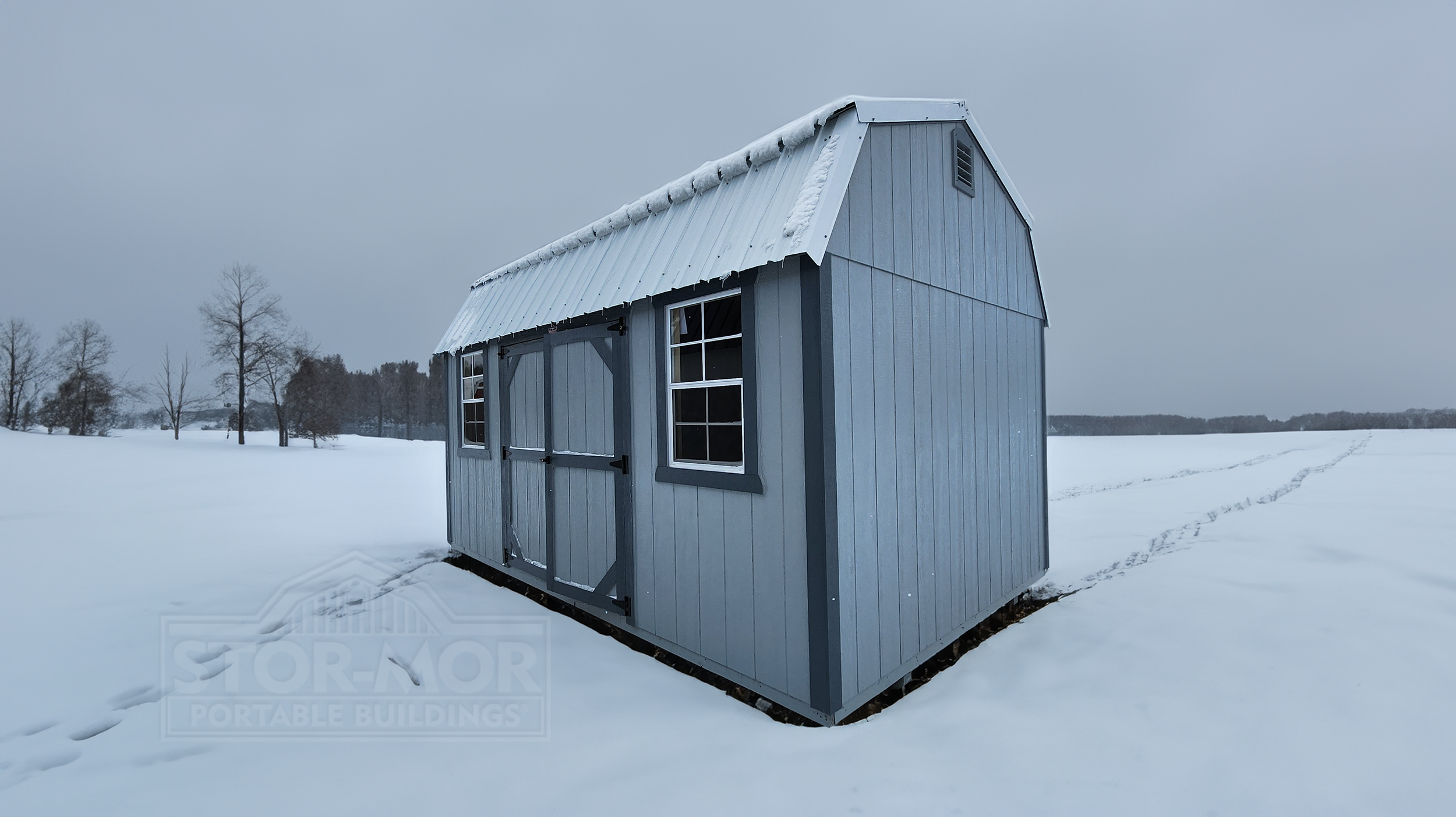 SIDE LOFTED BARN