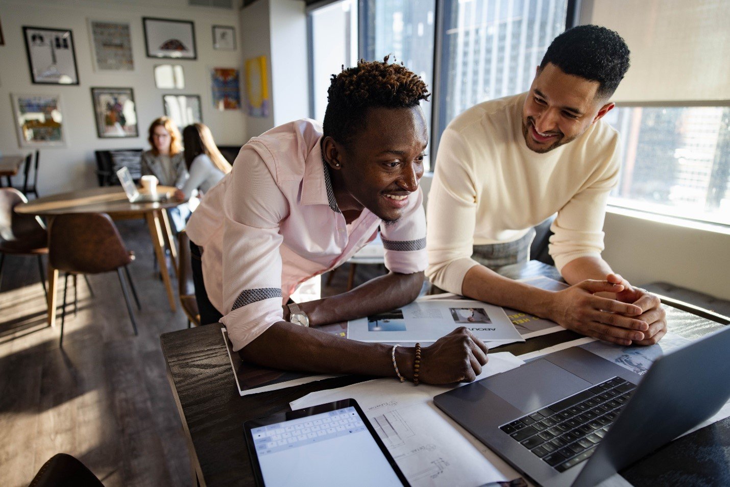 How to Build a Resume That Gets You Noticed (Not Skipped)