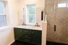 master bathroom.jpeg