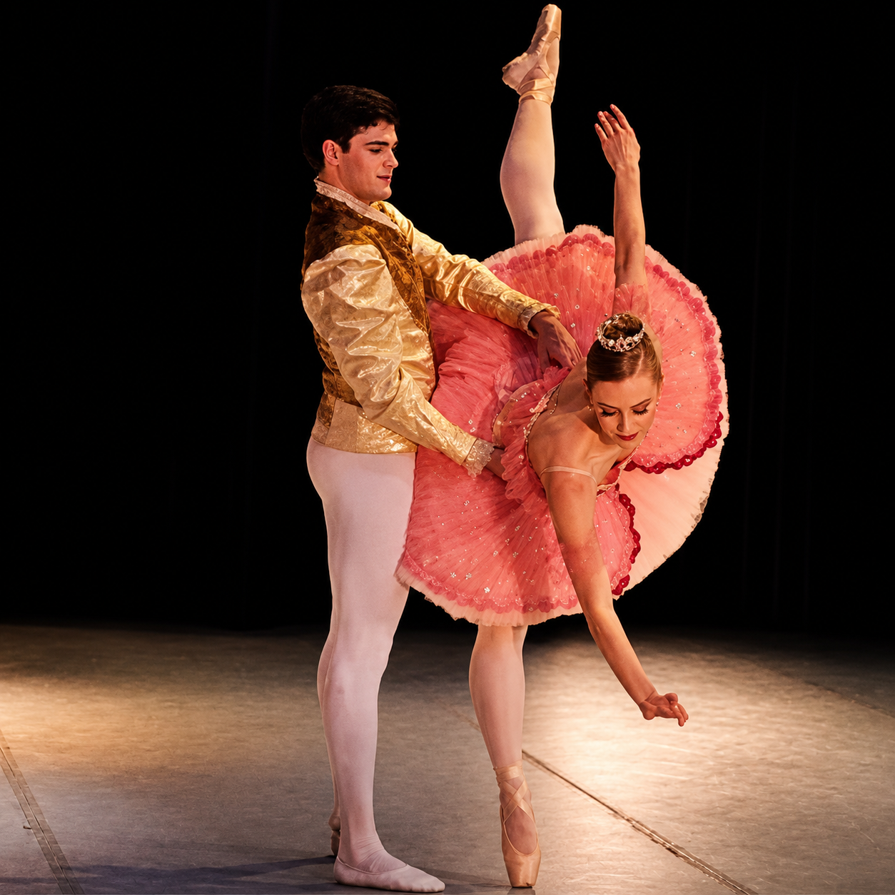 Dancing Together: Pedagogy of Pas De Deux