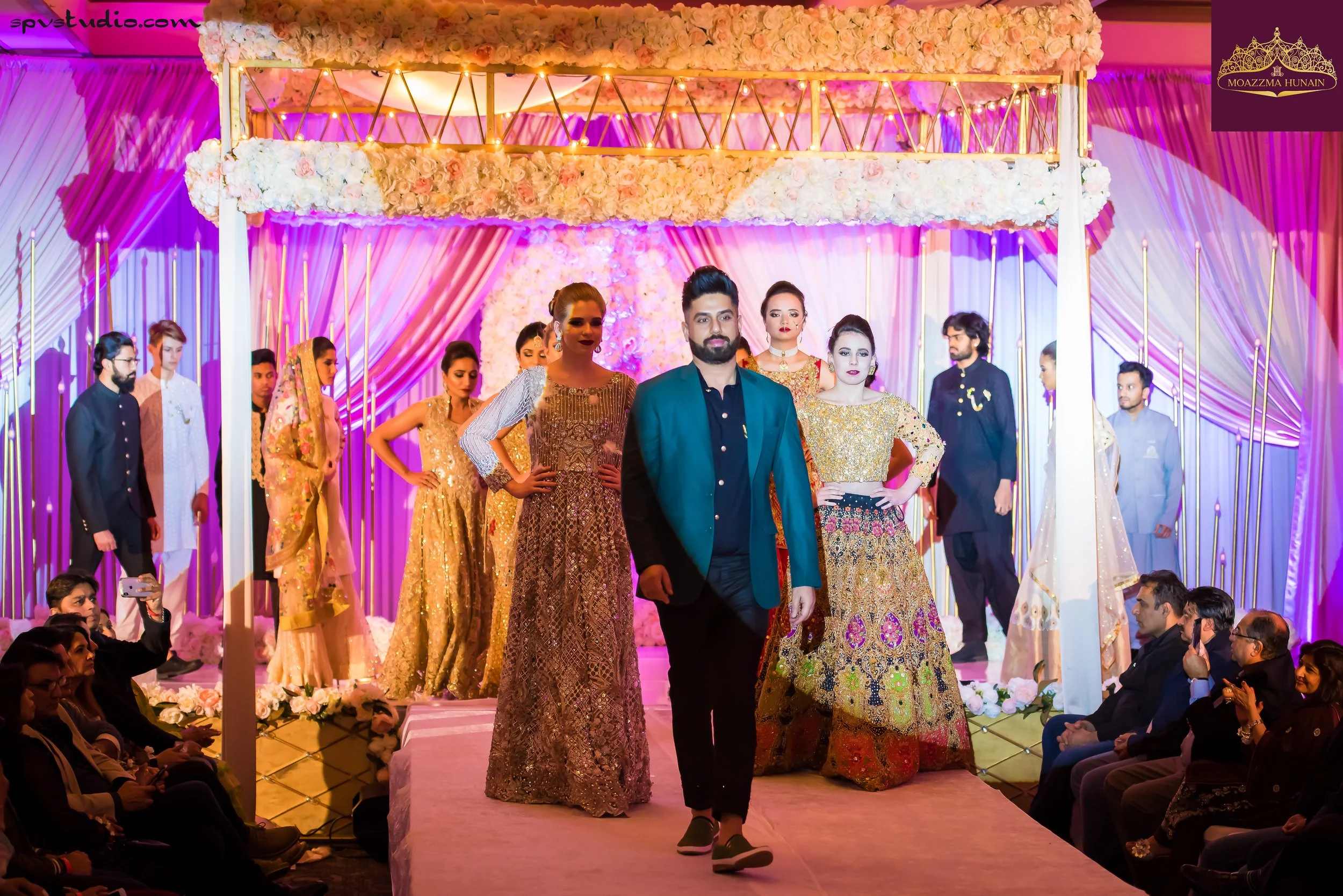 Pakistani Designer Zeeshan Bariwala showcases his latest Bridal Collection LIVE at Desi Wedding Wonderland, a show organized by Moazzma Hunain of Moazzma Hunain Entertainment in Dallas, TX in 2019