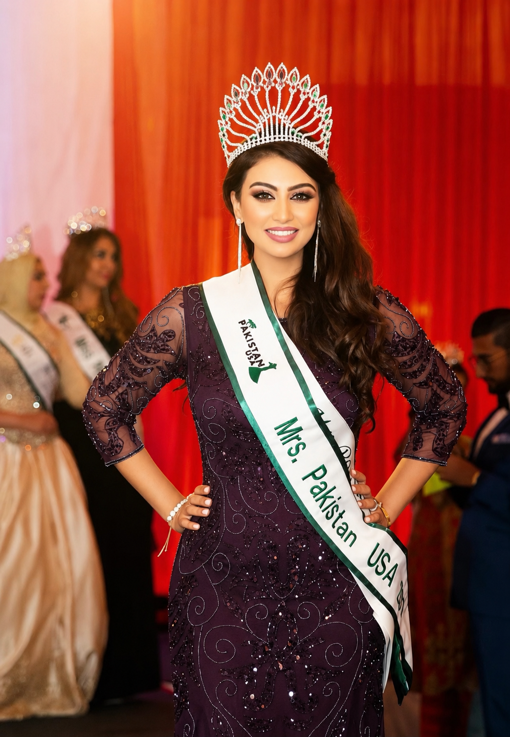 Moazzma Hunain | Serial Entrepreneur | Investor | Philanthropist | Business Coach | Mrs. Pakistan USA 2018