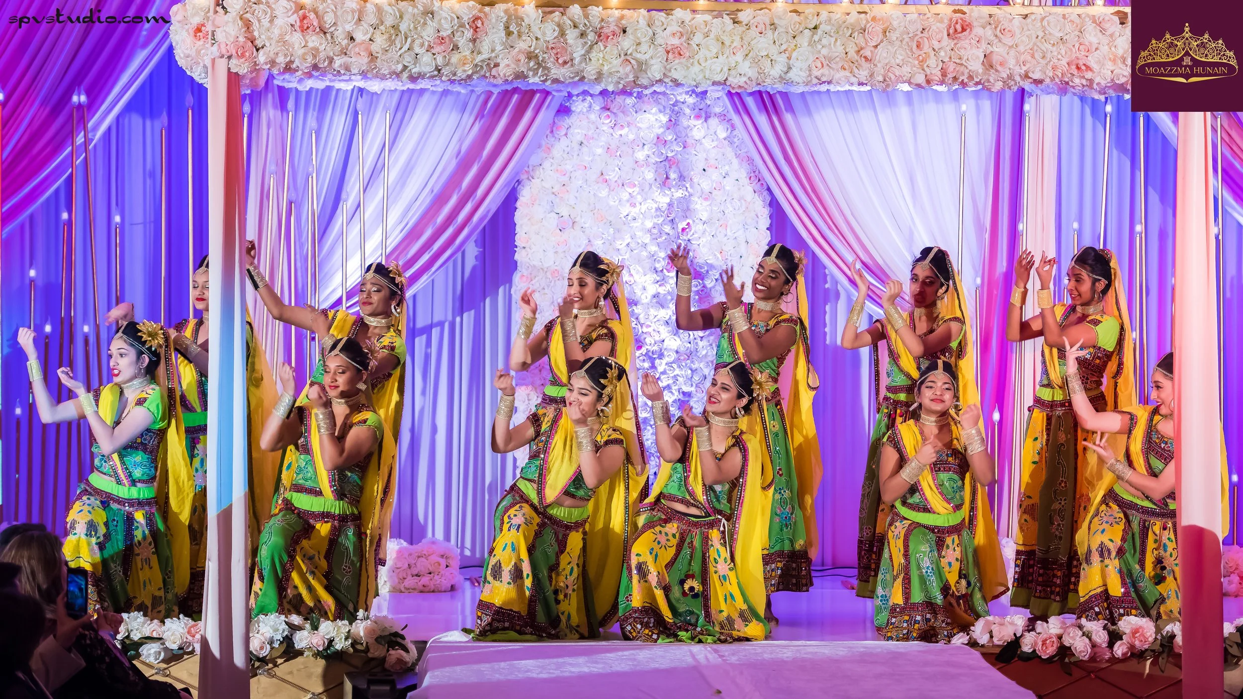 ARYA Dance Academy performs LIVE at Desi Wedding Wonderland, a show organized by Moazzma Hunain of Moazzma Hunain Entertainment in Dallas, TX