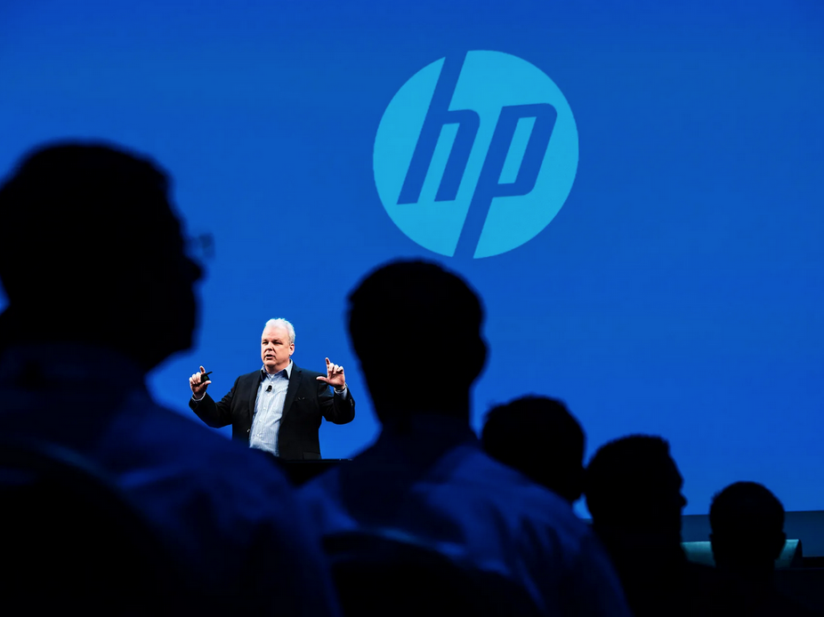 HP (Hewlett Packard)