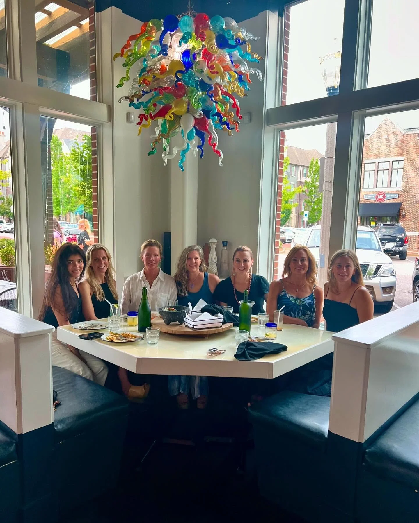 ✨✨✨Our own Dream Team of instructors that make Thrive a second home for you ✨✨✨

#pilates #mountainbrook #thrivepilates #mountainbrookfitness #birminghamfitness #birminghampilates #classicalpilates
