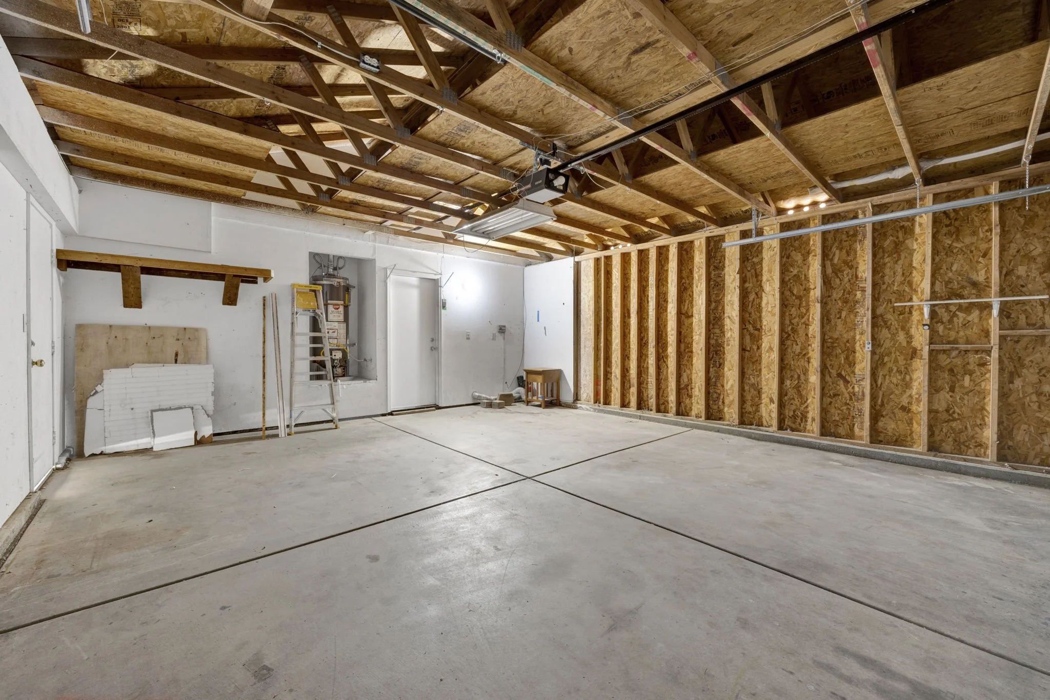 22-web-or-mls-20260611-01-436505thStELancasterCA-018.jpg