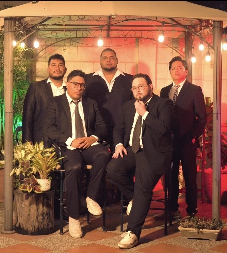 LA BANDA BRAVA
