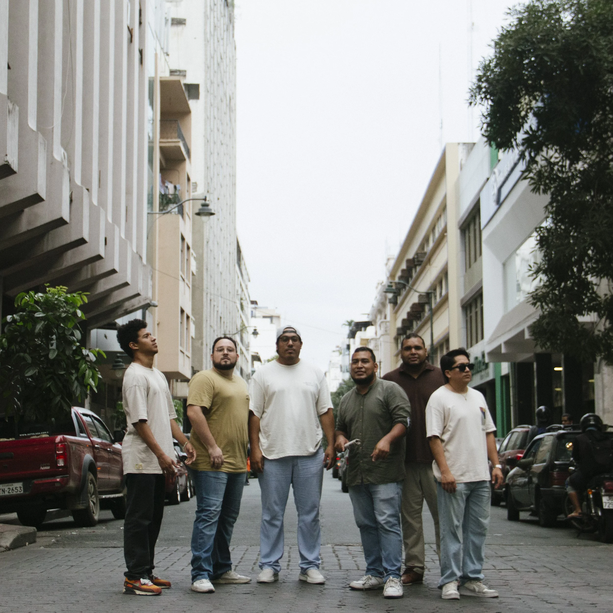 LA BANDA BRAVA