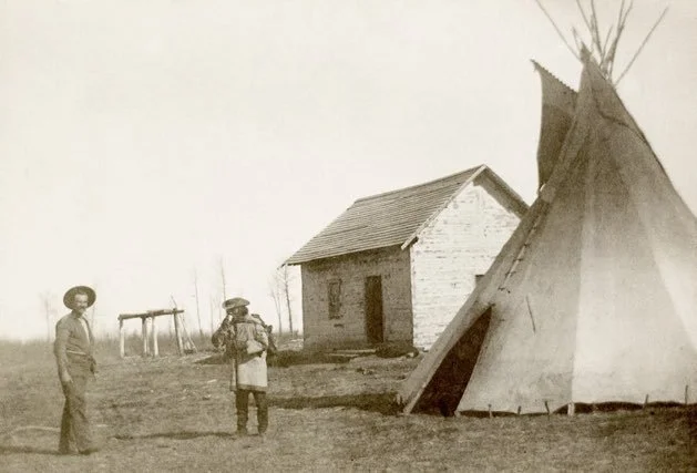 Homestead on Lac Ste. Anne. Glenbow Archives PA-377-20.jpeg