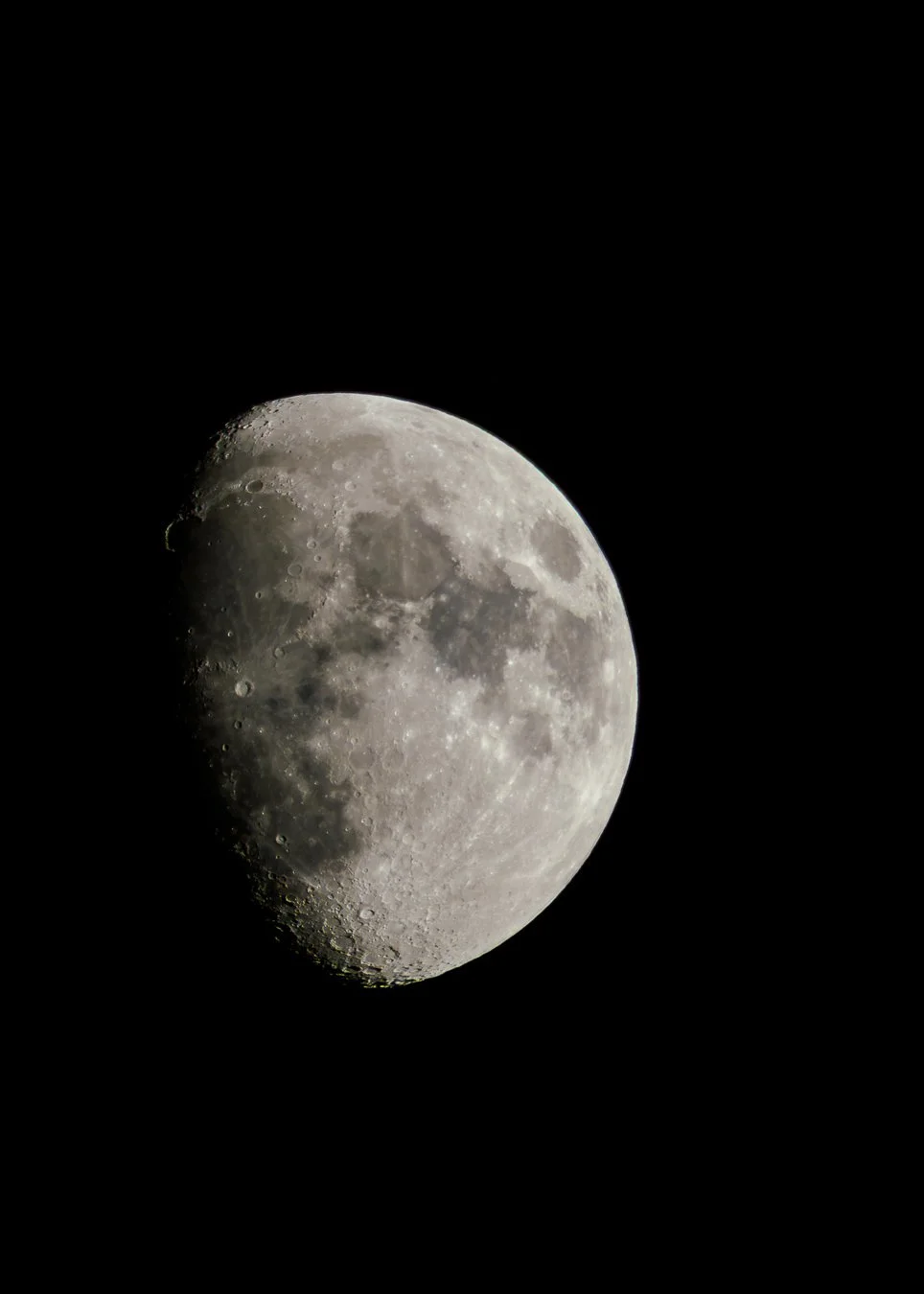 Moon.jpg
