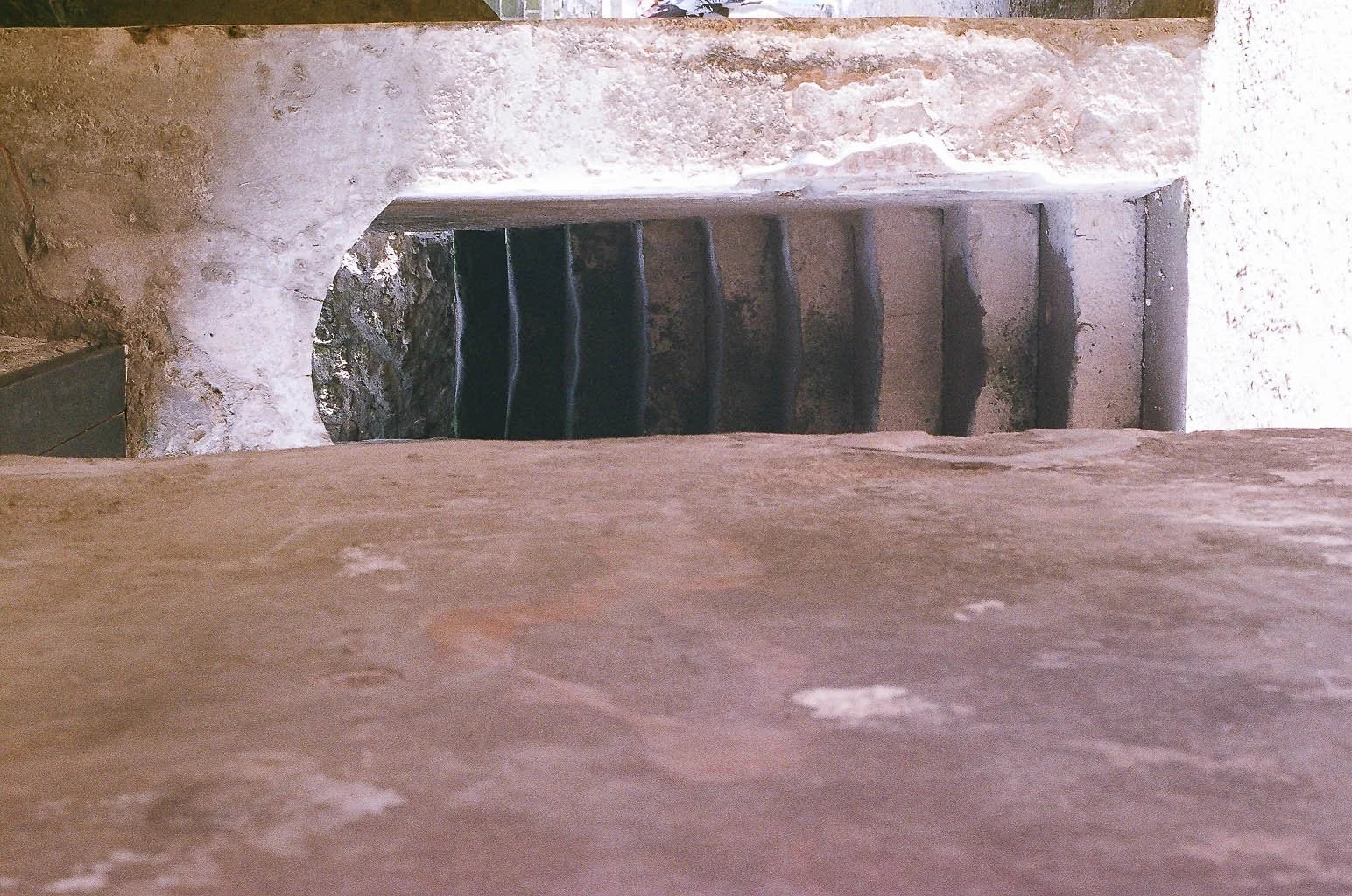 93060018.jpg