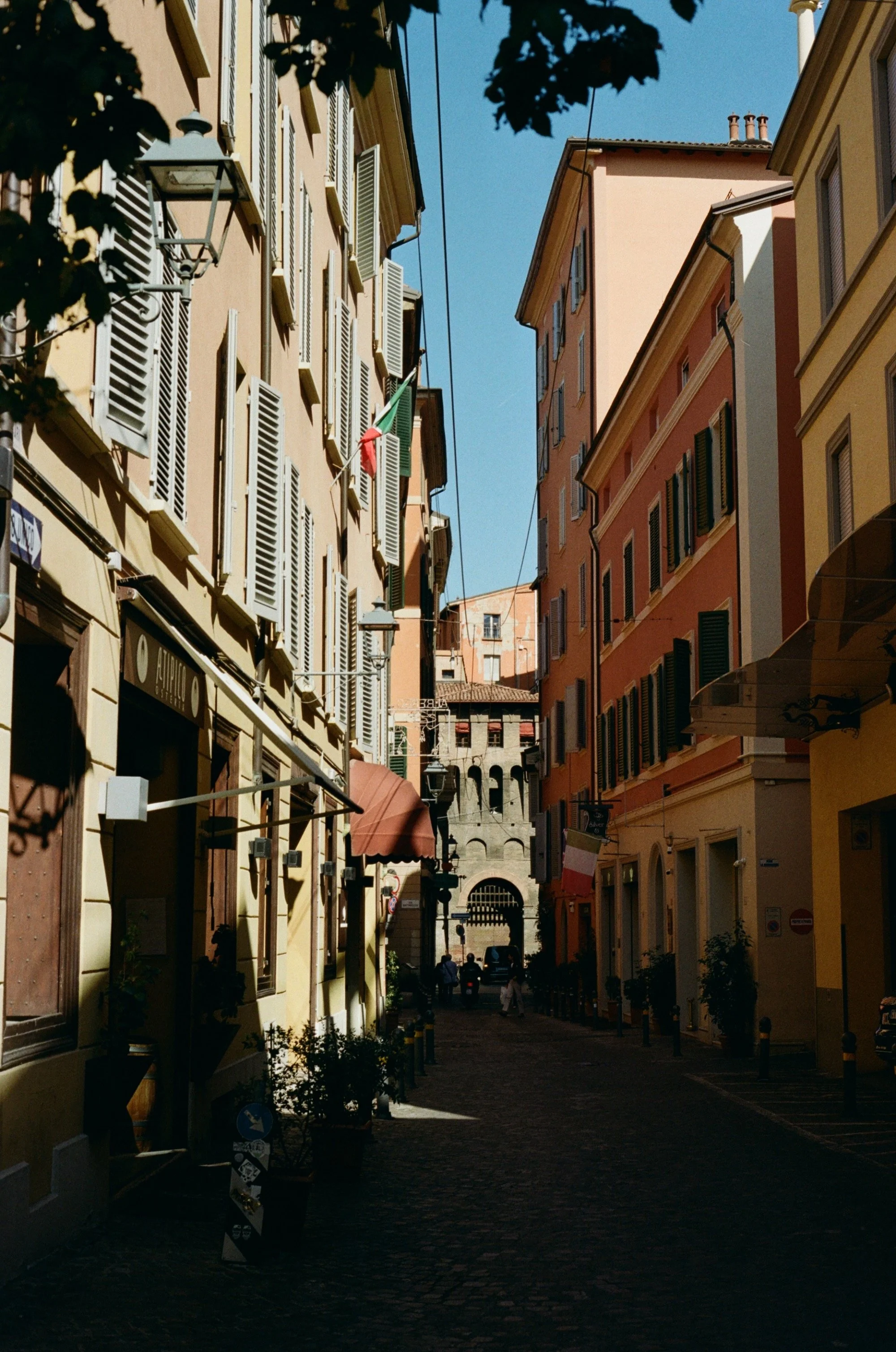 kodak_200_c_41_40775_117870_265251_002652510018.jpeg