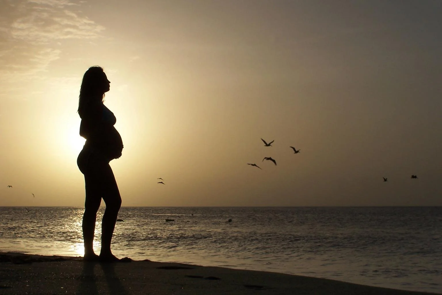 Pre/ Post-Natal Massage + Facial