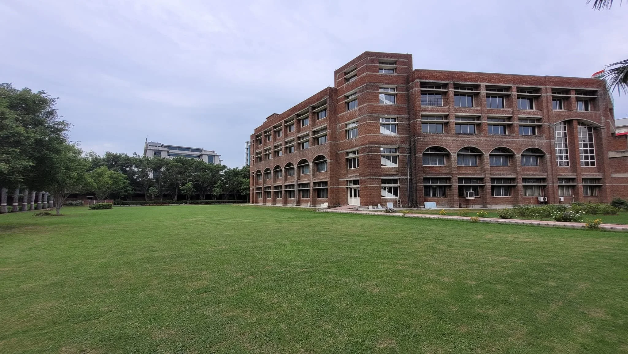 MGM Noida.jpg