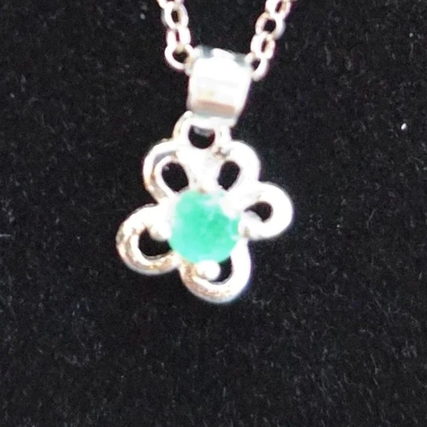 Moonlight Muzo Emerald Flower Pendant Necklace – .925 Sterling Silver