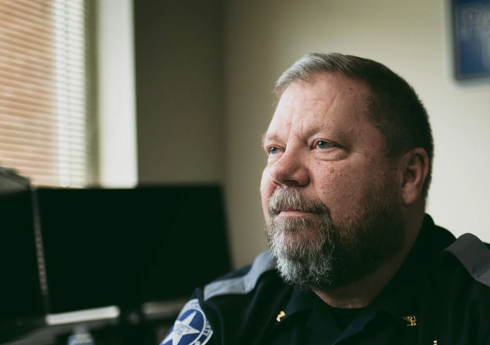 04-Sheriff-Karl-scaled-e1692561803335.jpg