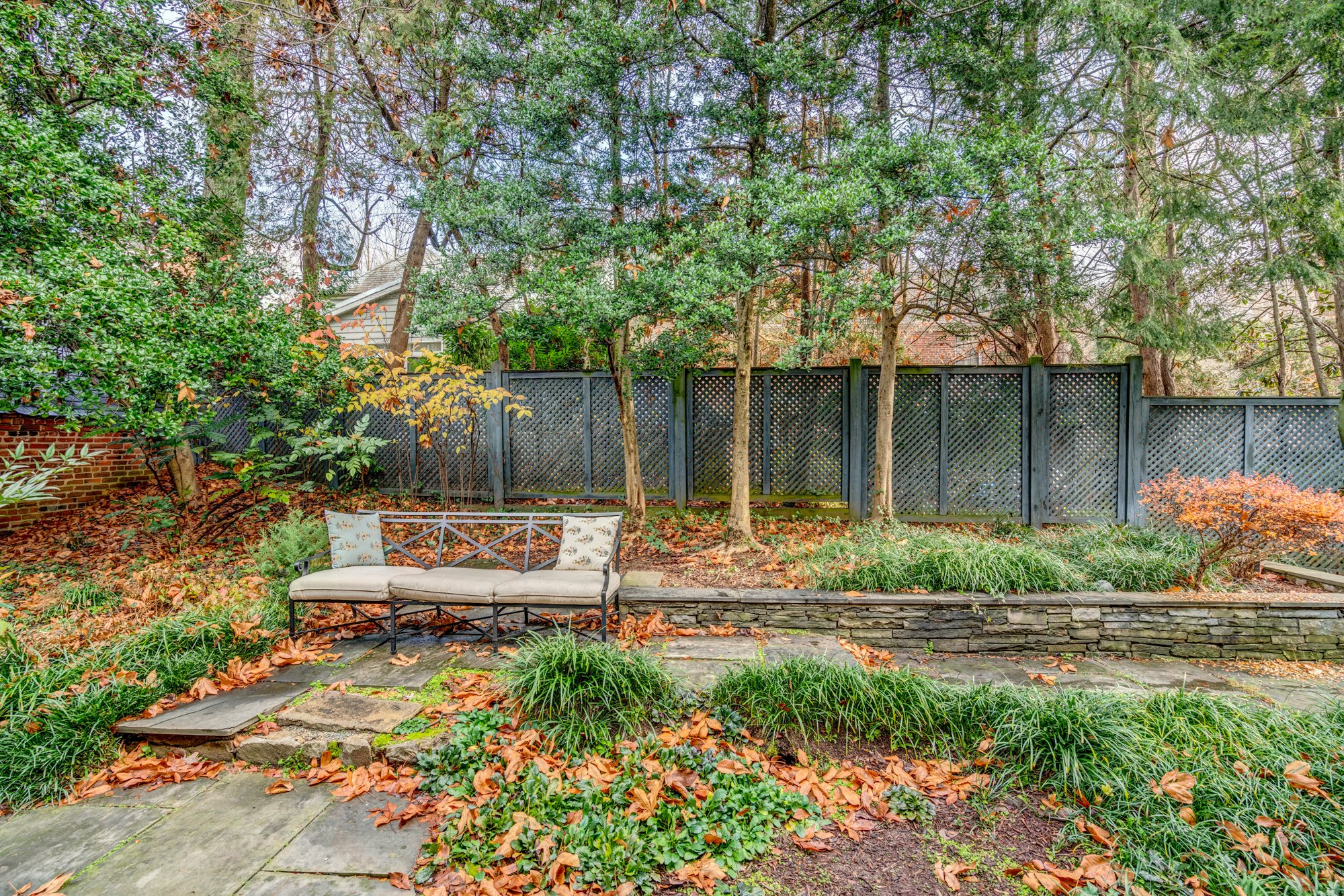 2919 43rd St NW-92.jpg