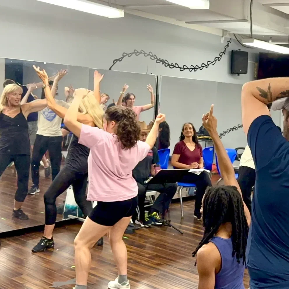 Orlando Sentinel - Forget 6 degrees: Choreographer of Garden’s ‘Footloose’ was in Bacon original 