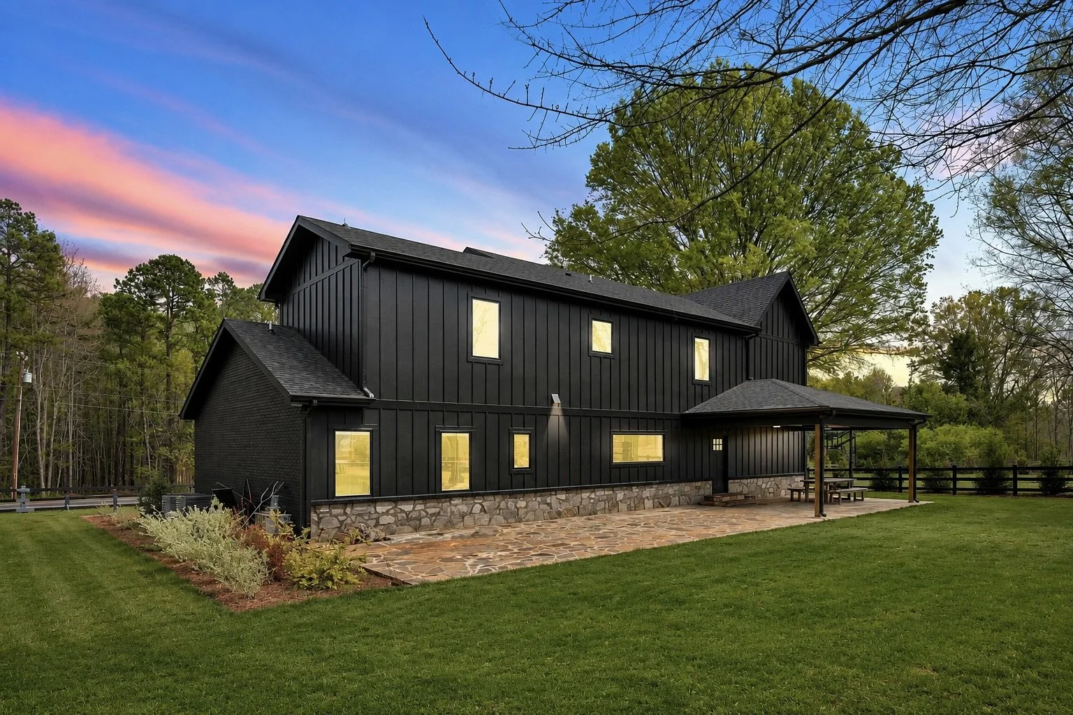 An image of the Float House.