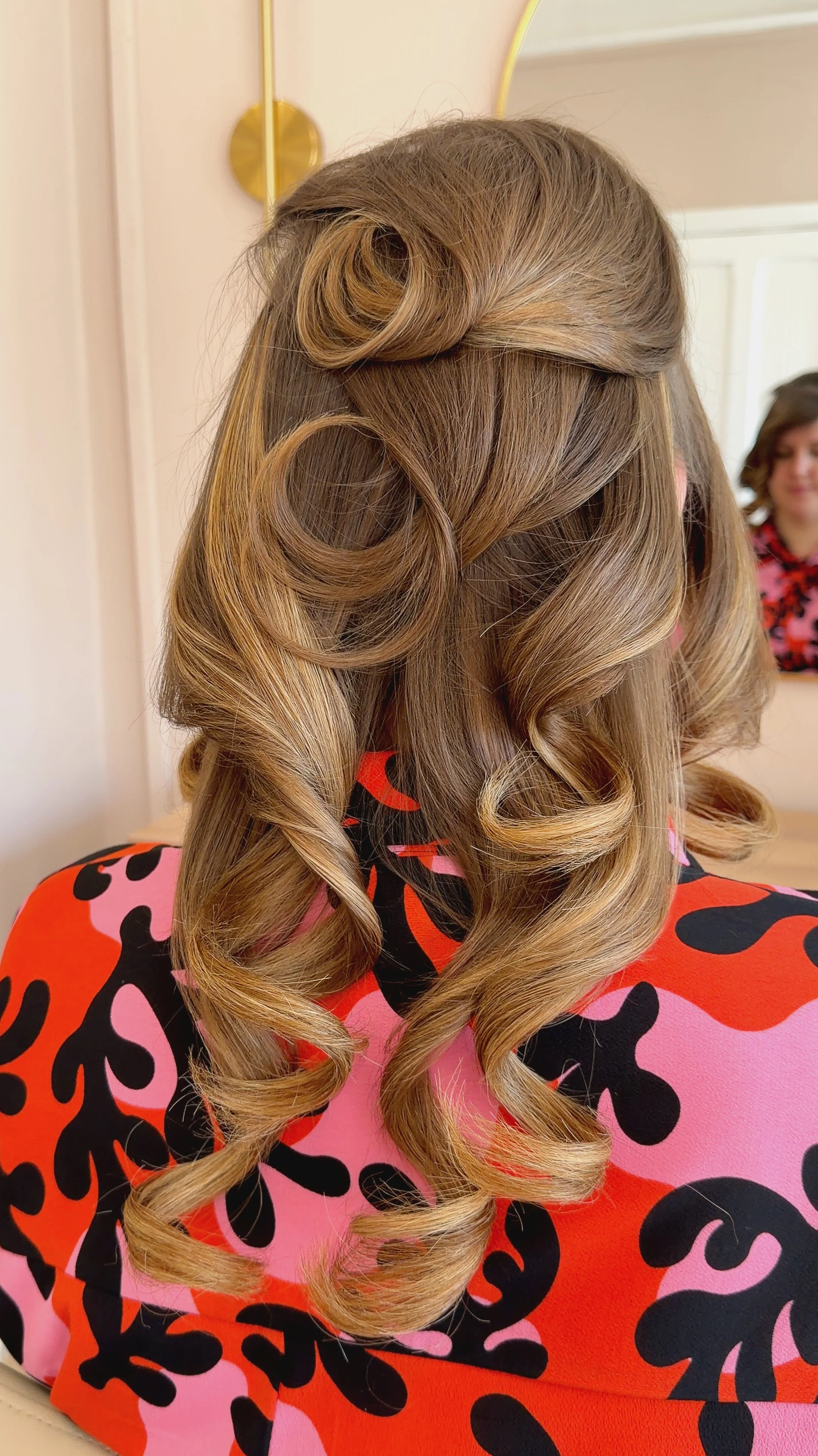 What Happens During a Professional Blow Dry Appointment?