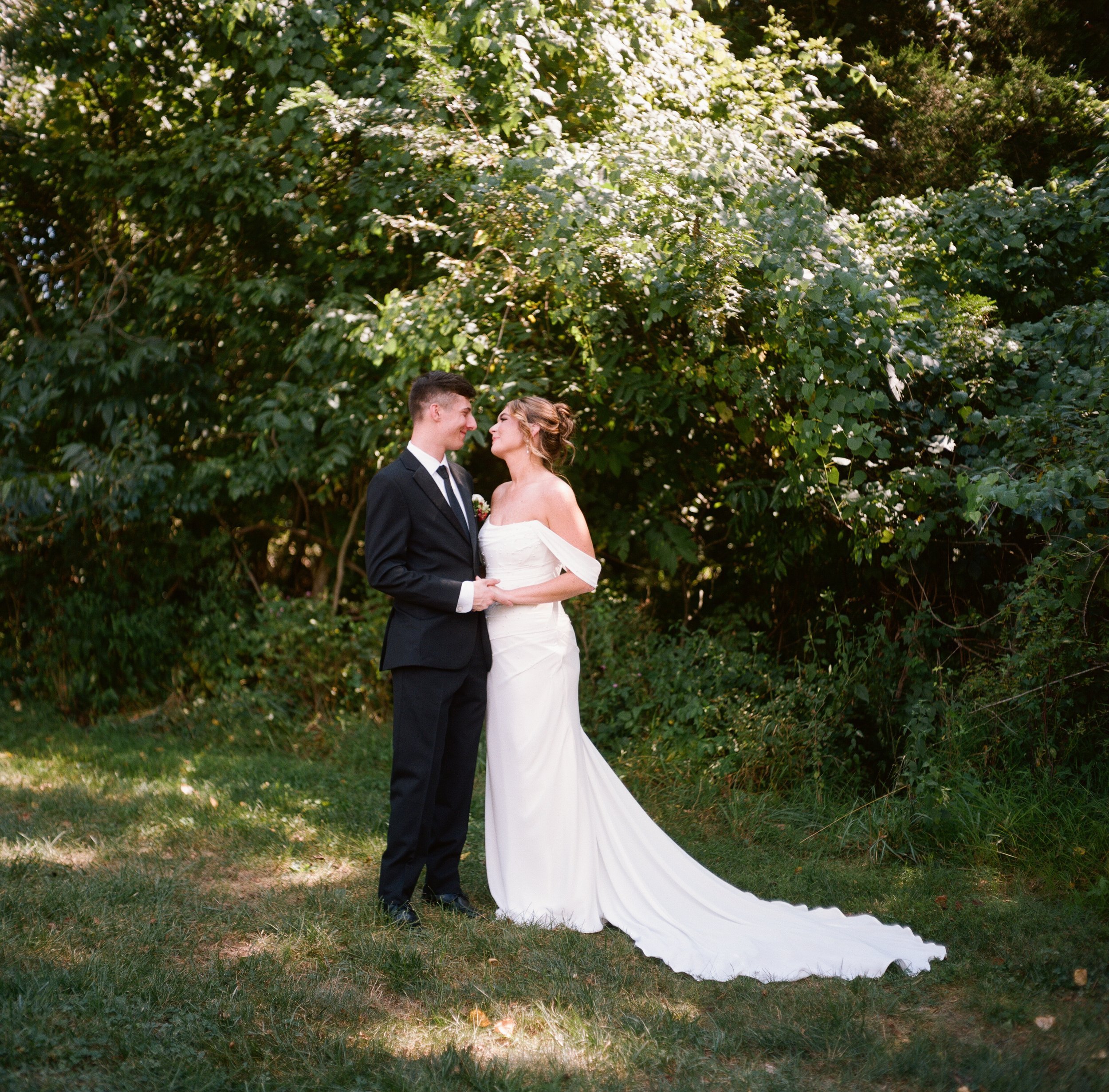 Julia &amp; Beau’s St. Louis Vineyard Wedding