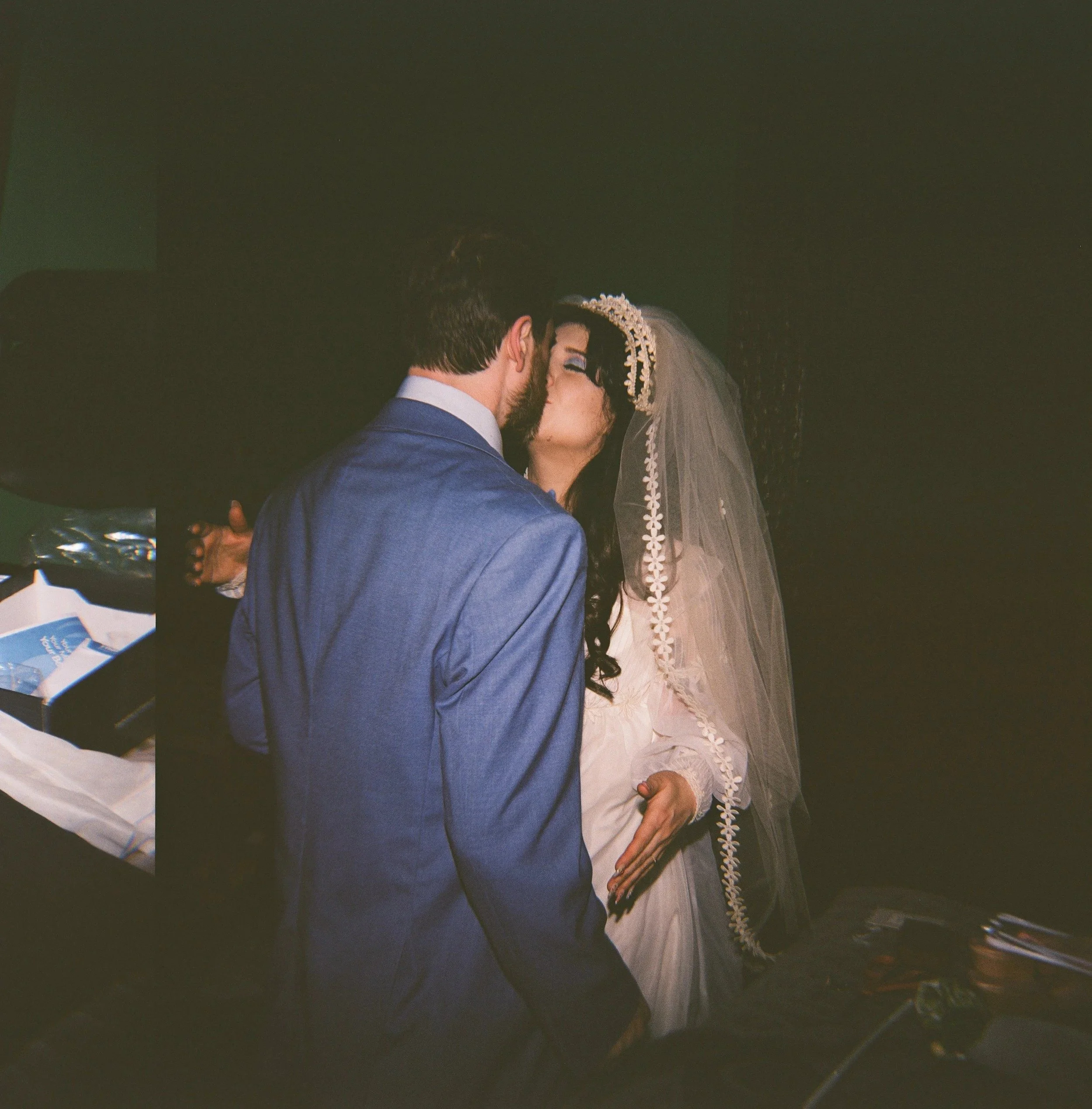 imgi_98_000058250013.jpg