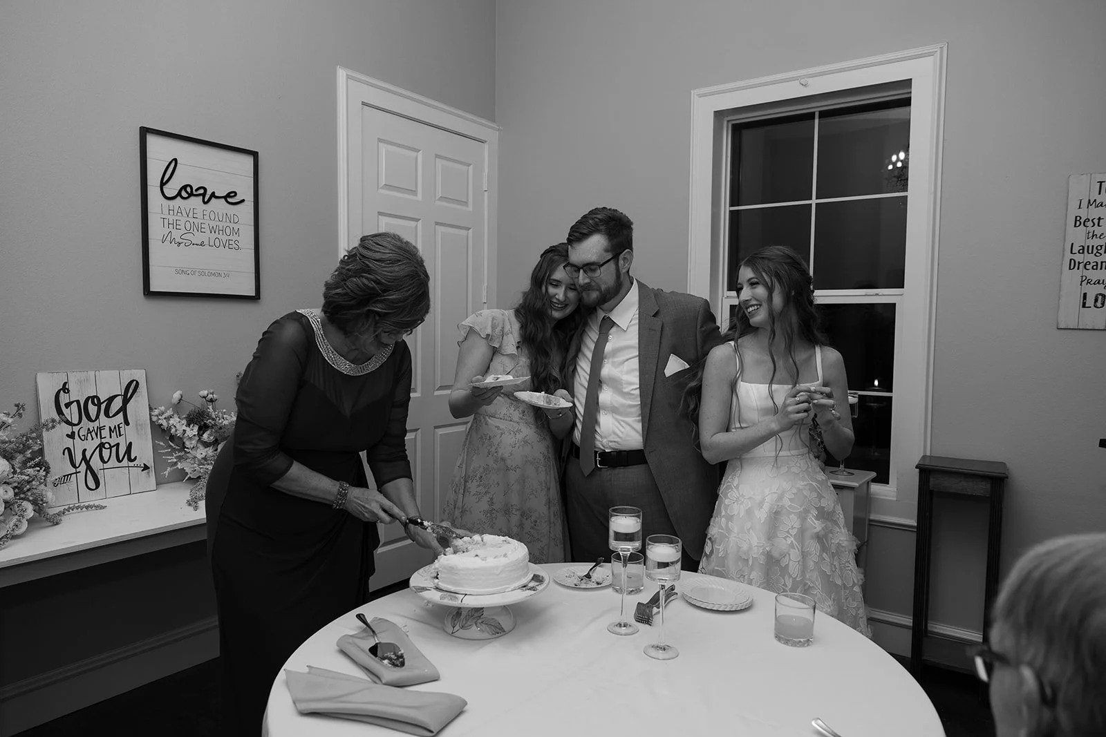imgi_100_audreyandconnoratolerphoto.com-6925.jpg