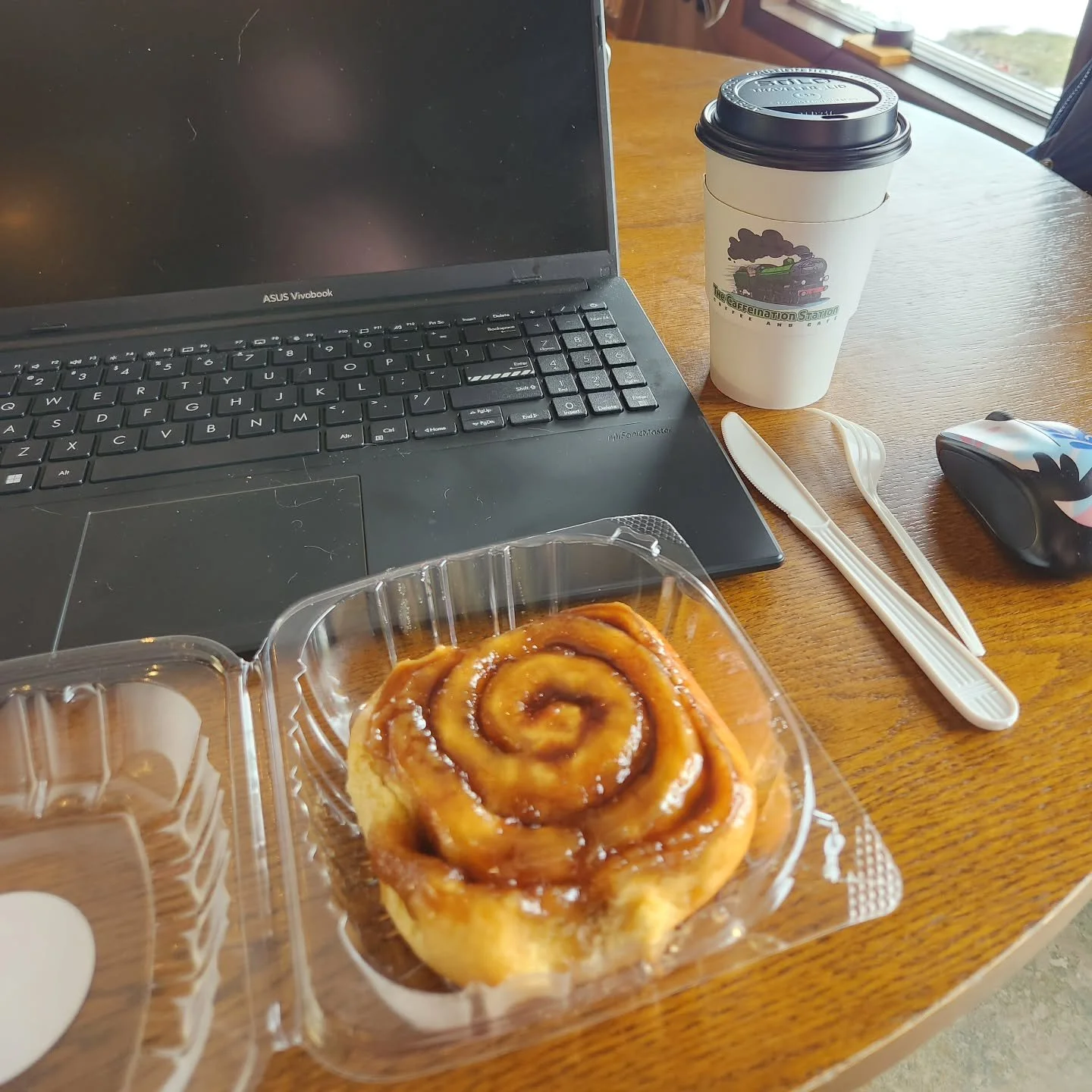 Choo choo! Next stop on @visitlebanonvalley Java Journey is @thecaffeinationstation707 Got me one of their famous Stickies! 

Gonna write a devastating scene today. Sorry in advance &hearts;️

#booklover #author #writer