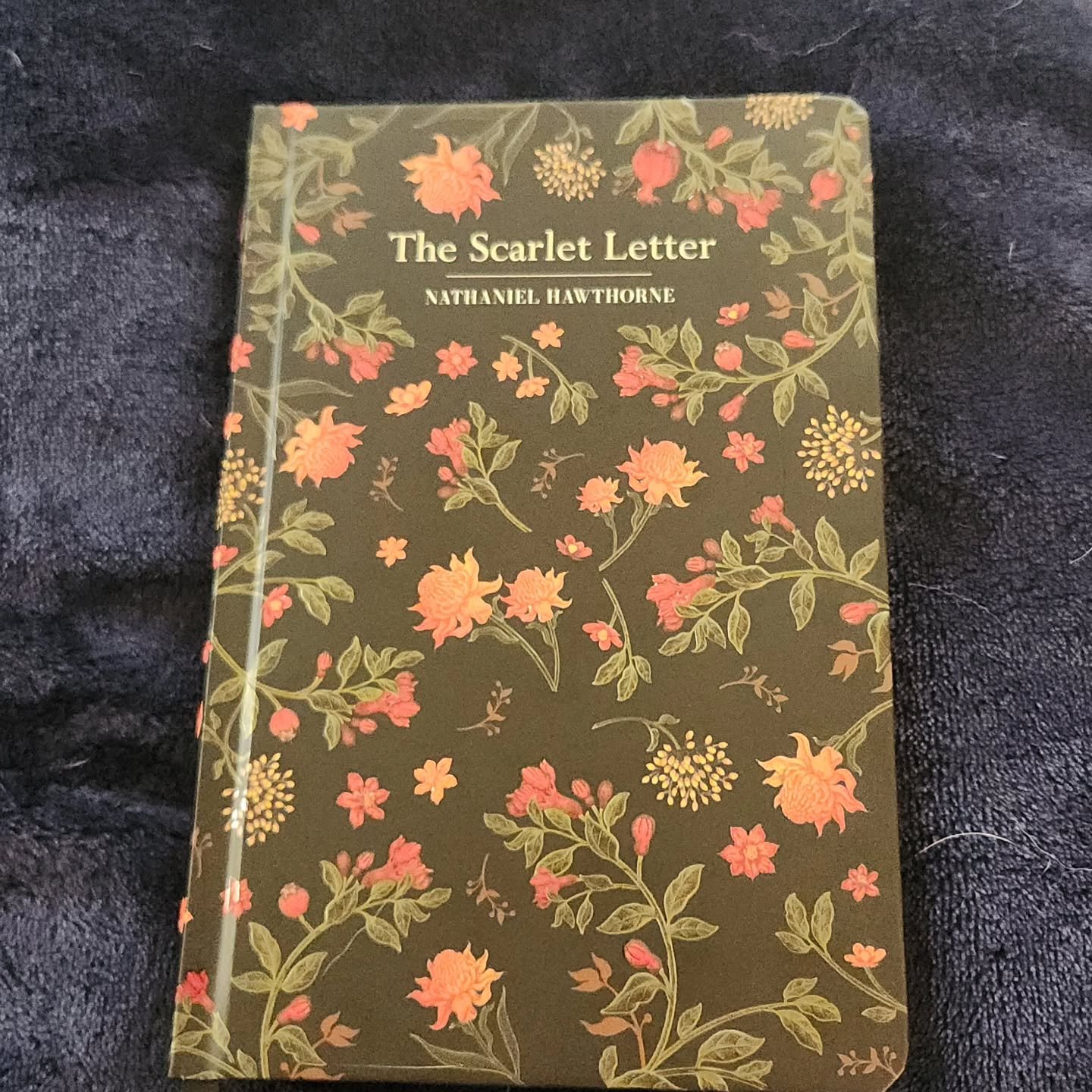 I'm a sucker for a pretty book. Check out this month's Book Club read for Literary Classics 📚&hearts;️

#Book #BookClub #classics