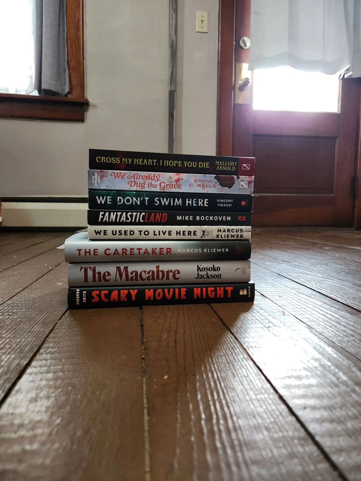 I was having way too much fun at @hauntthereaders yesterday helping out @bookbarus and I took basically no pictures! It was my first book con though and it was absolutely a blast. Peep my haul and know that I had zero chill the entire time. I hope th