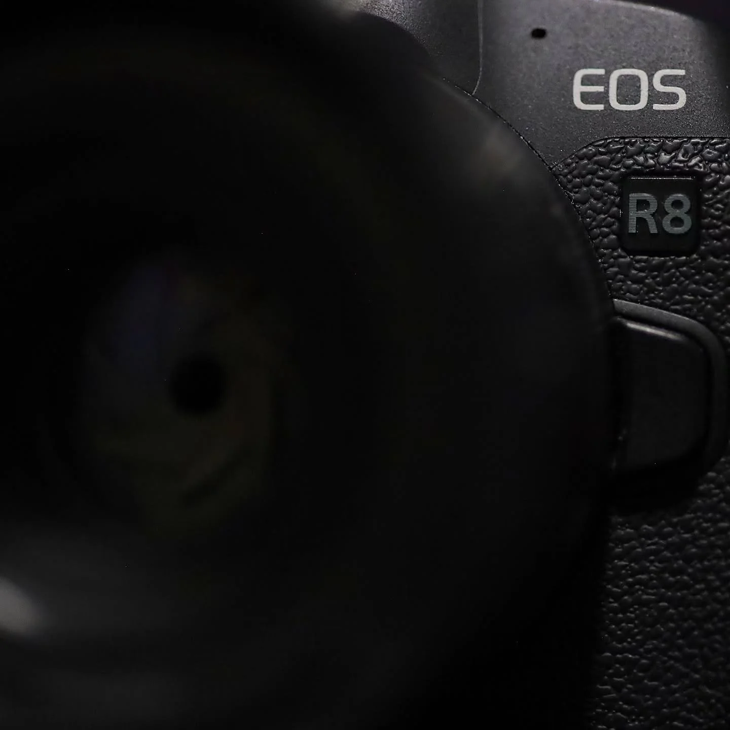 Huge thanks to my friends and clients for all the support these last few months &mdash; because of you, I was able to upgrade my camera (and officially retire the RP to backup duty)

Really excited to keep leveling up the quality and keep capturing p