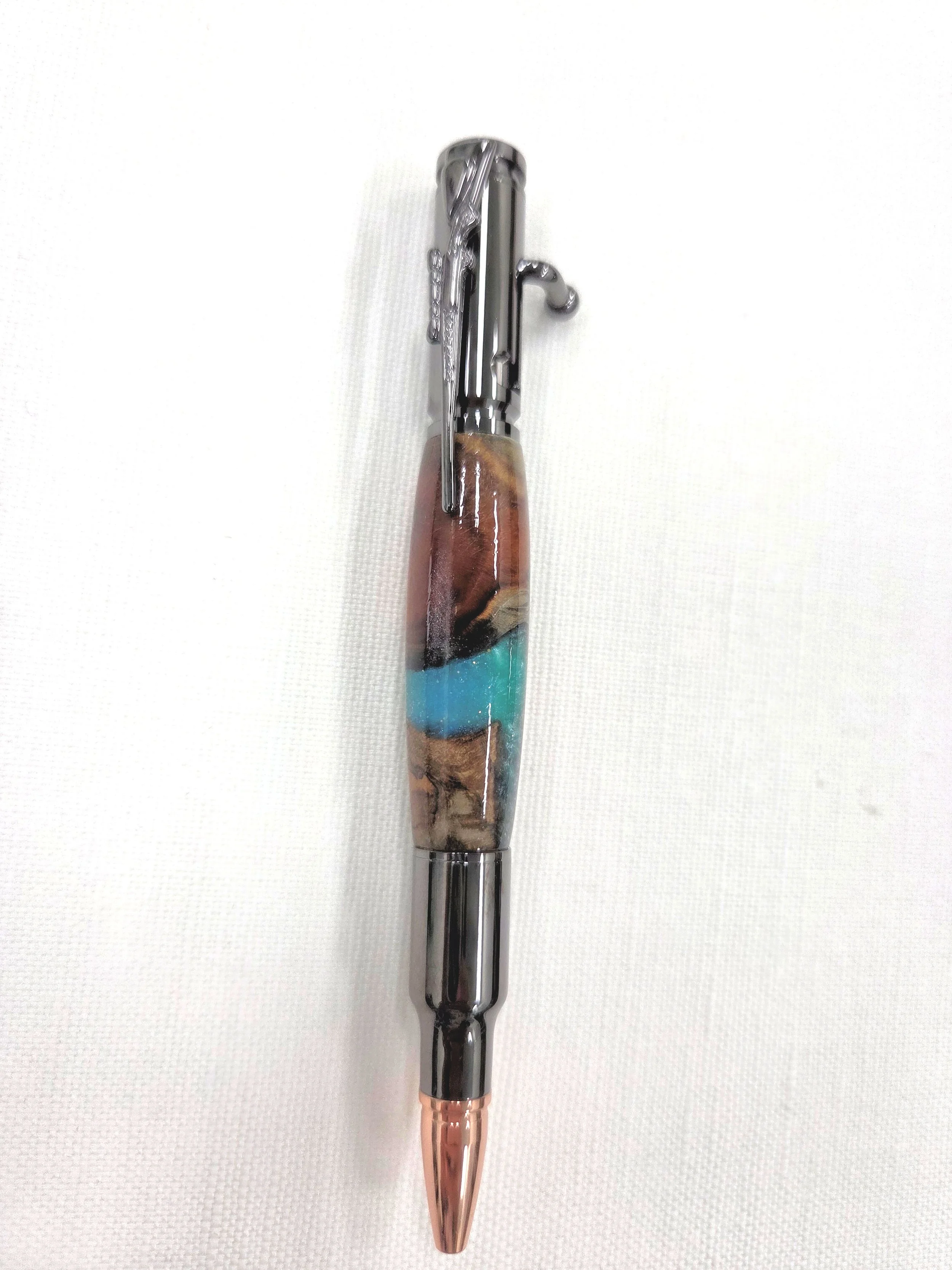 Bolt Action // Hybrid