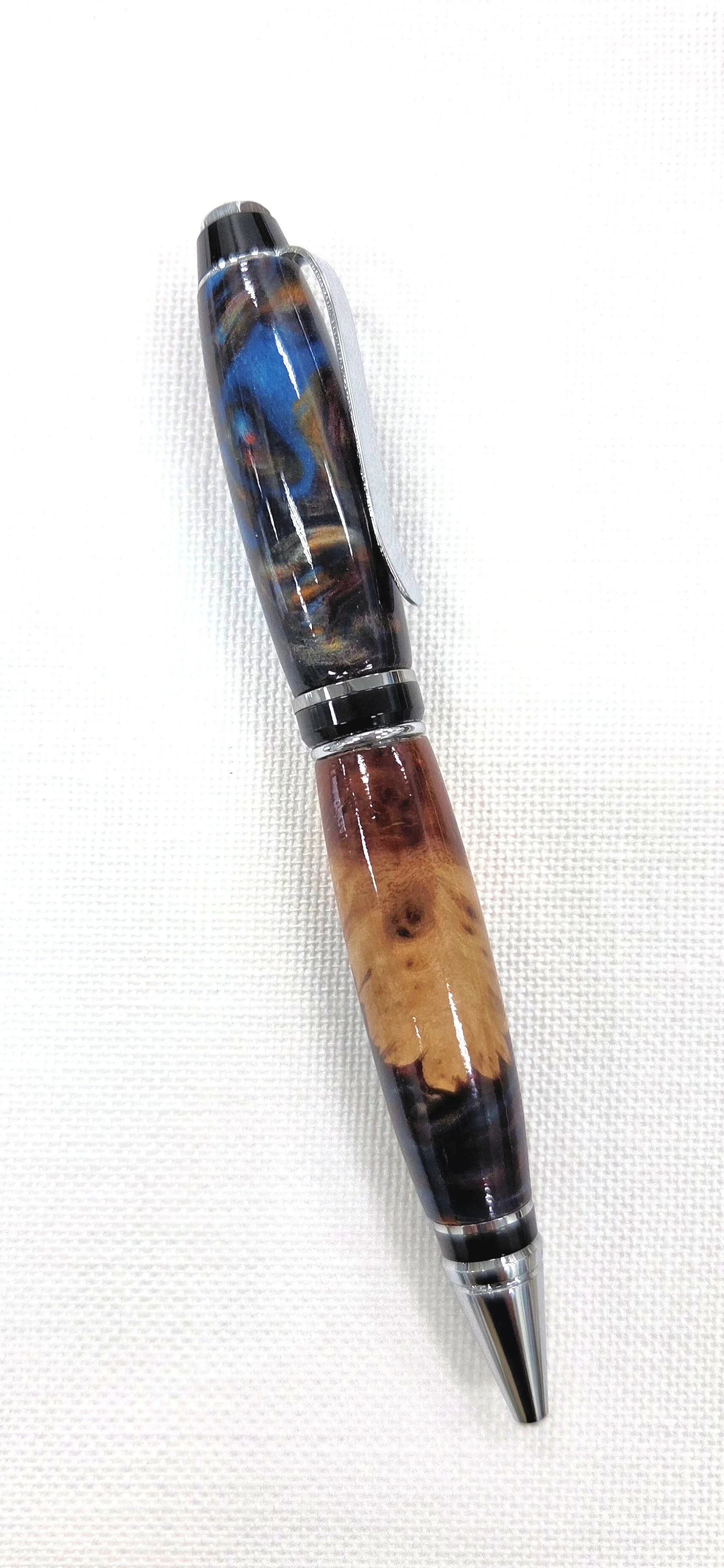 Cigar // Hybrid
