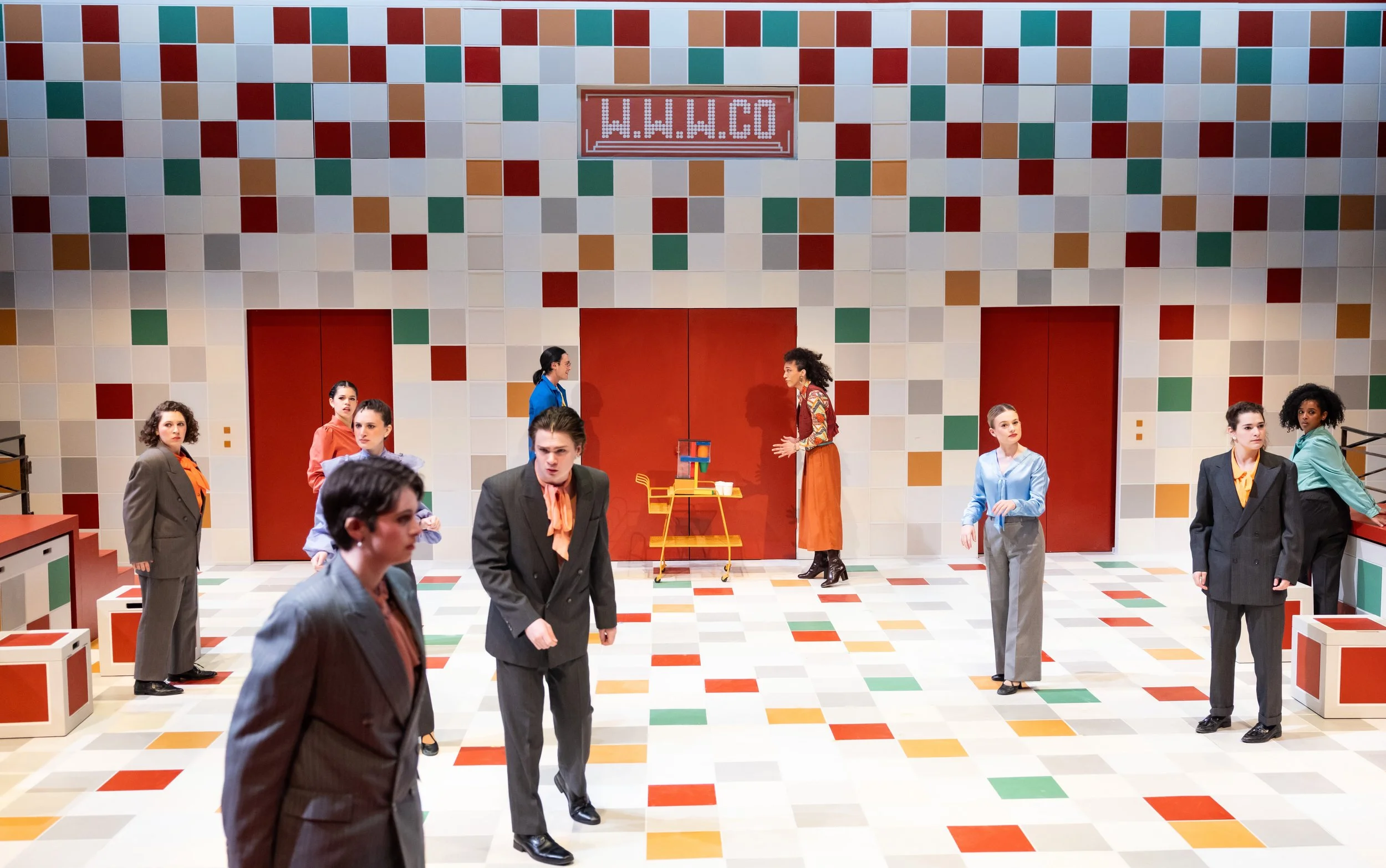 How to Succeed Act 1_Justin Barbin-65 copy.jpg