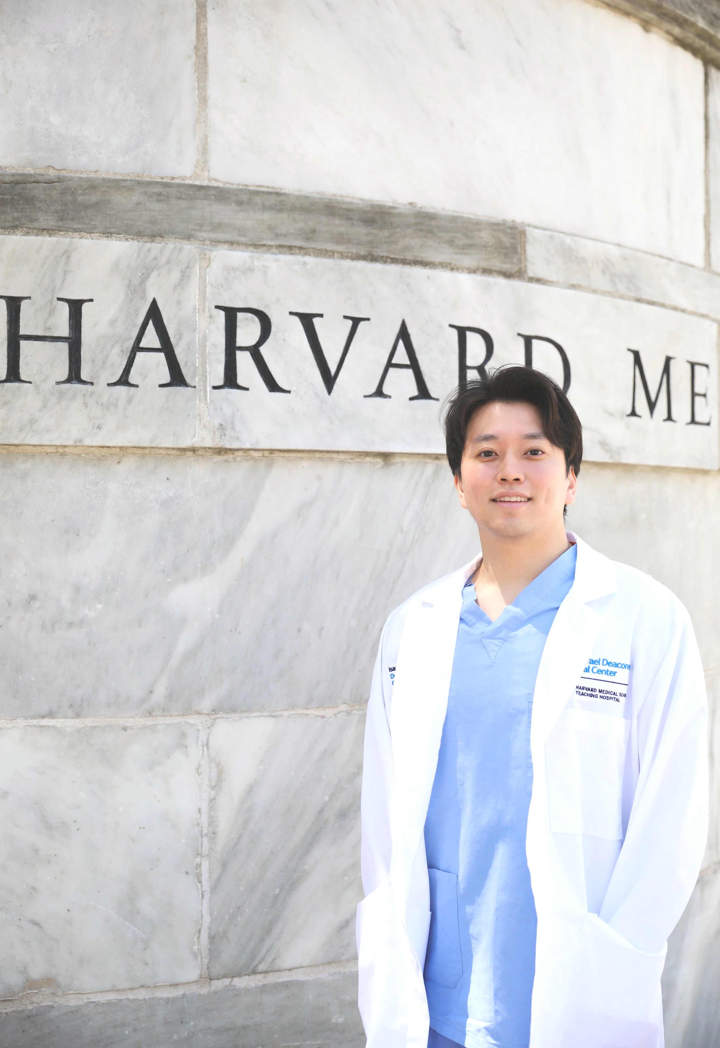 Dr. Isaac Lee, MD, interventional pain physician