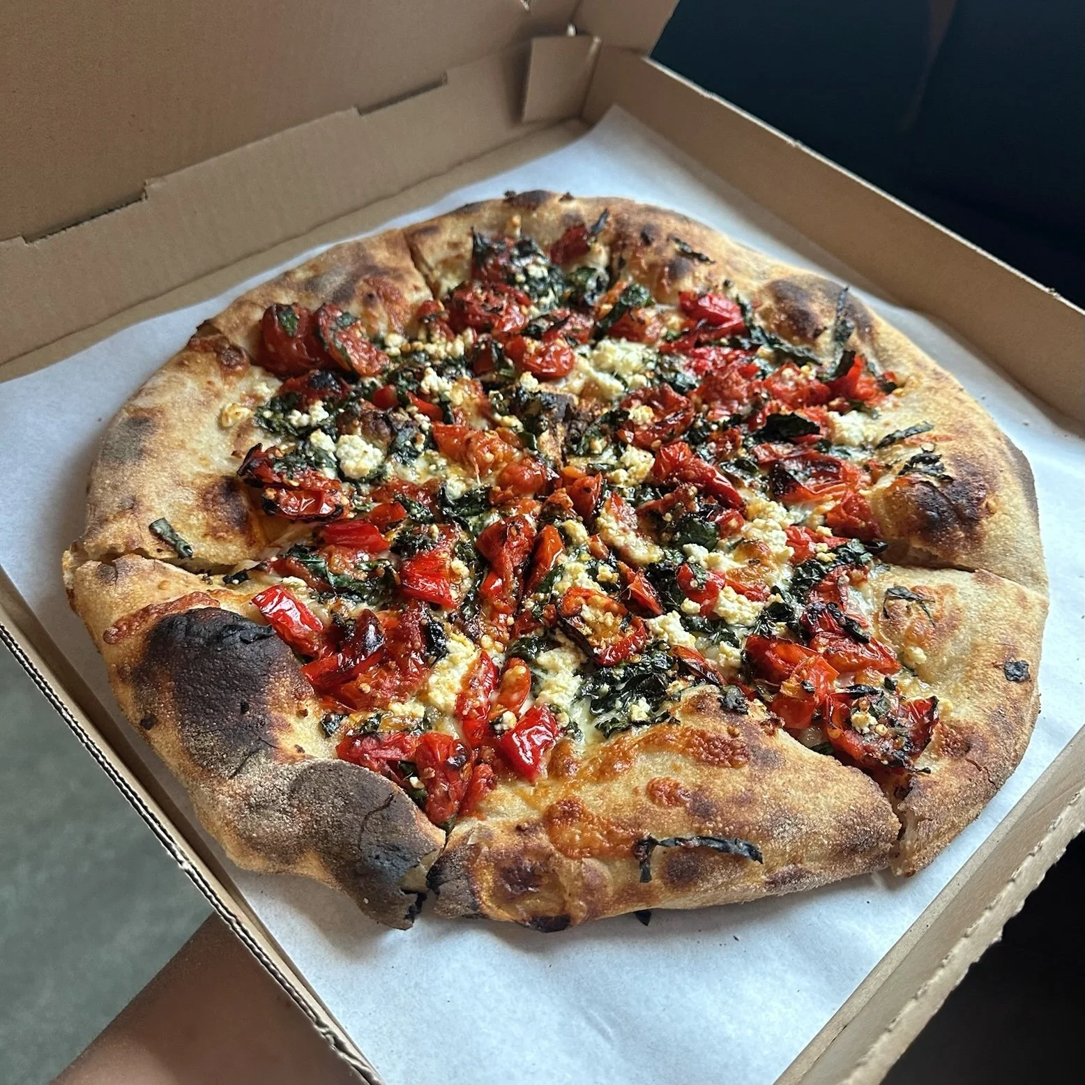 LovelysFiftyFifty_Pizza_8.JPG