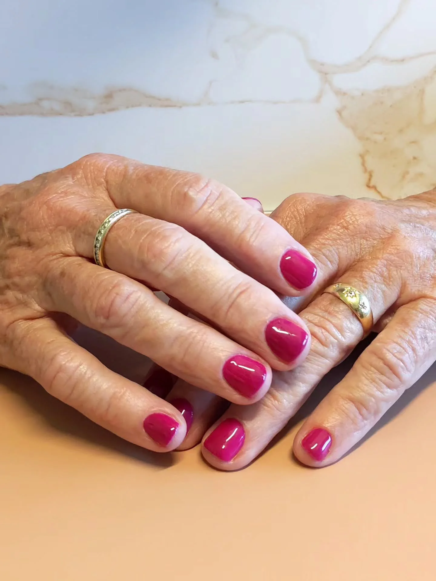 The color that goes with everything 💁🏼&zwj;♀️ 

Builder gel manicure 

#setnailstudio 
#buildergel 
#structuredgelmanicure